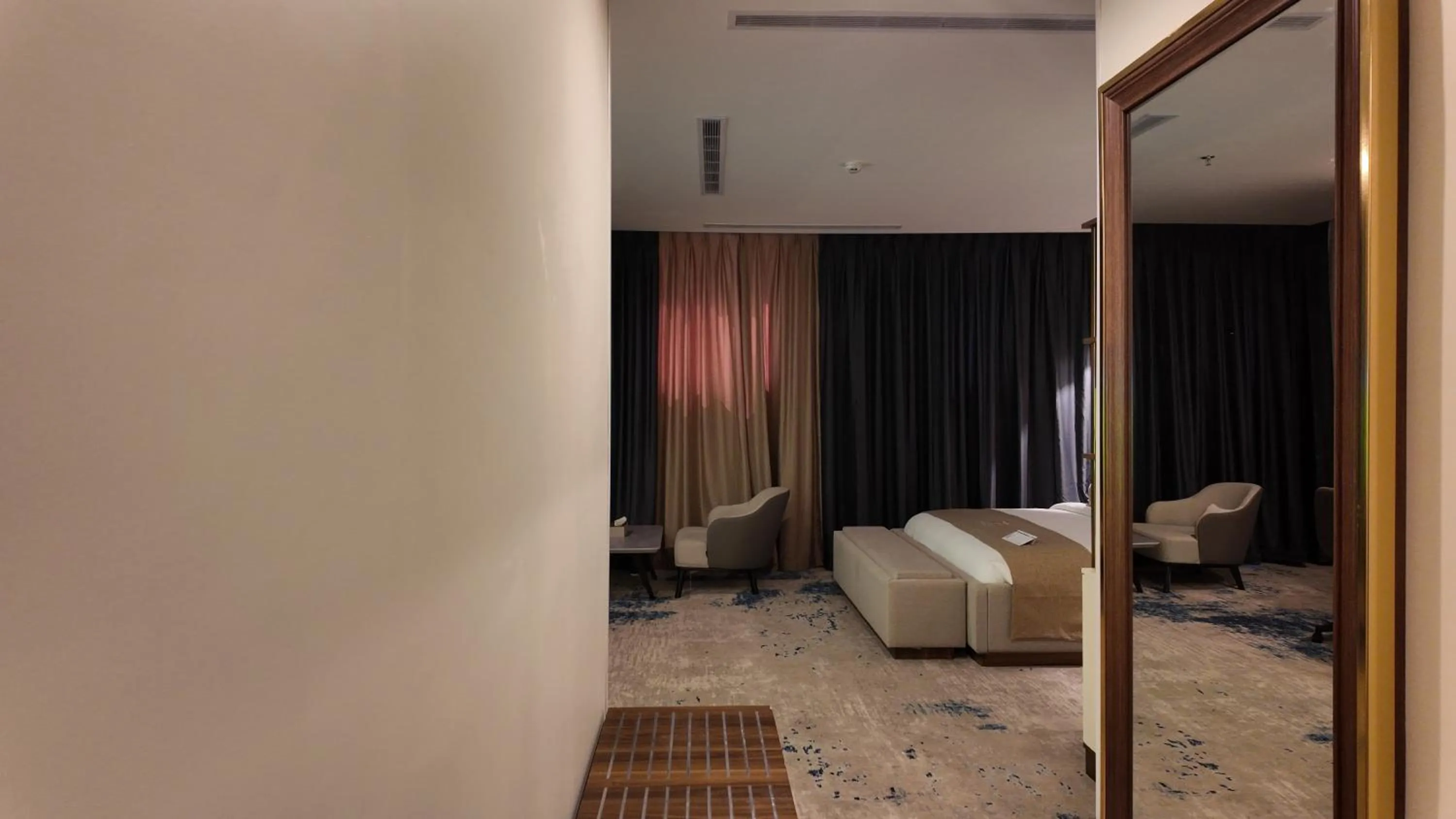 Bedroom, Bed in Vender Hotel