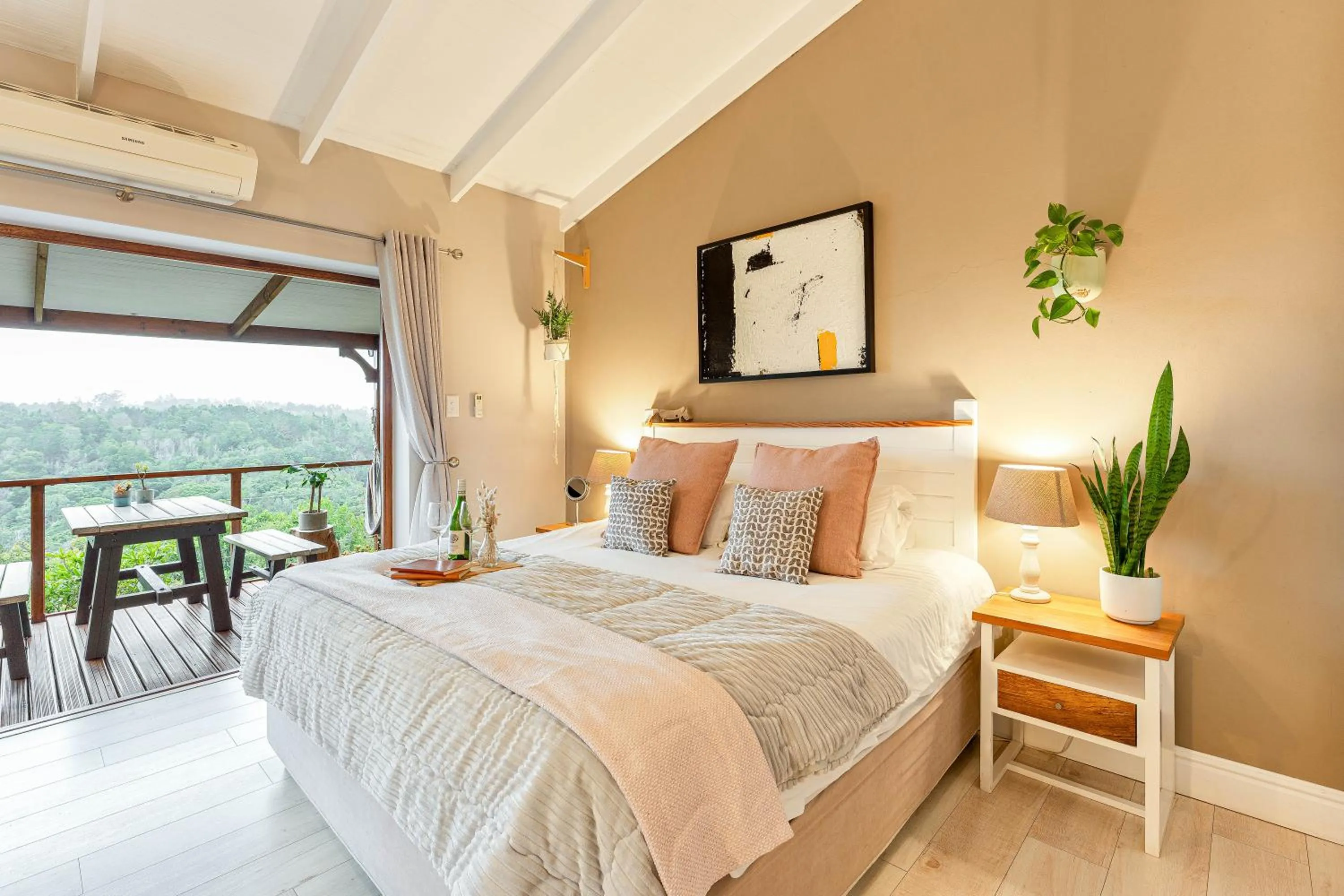 Bed in Woodlands Self Catering