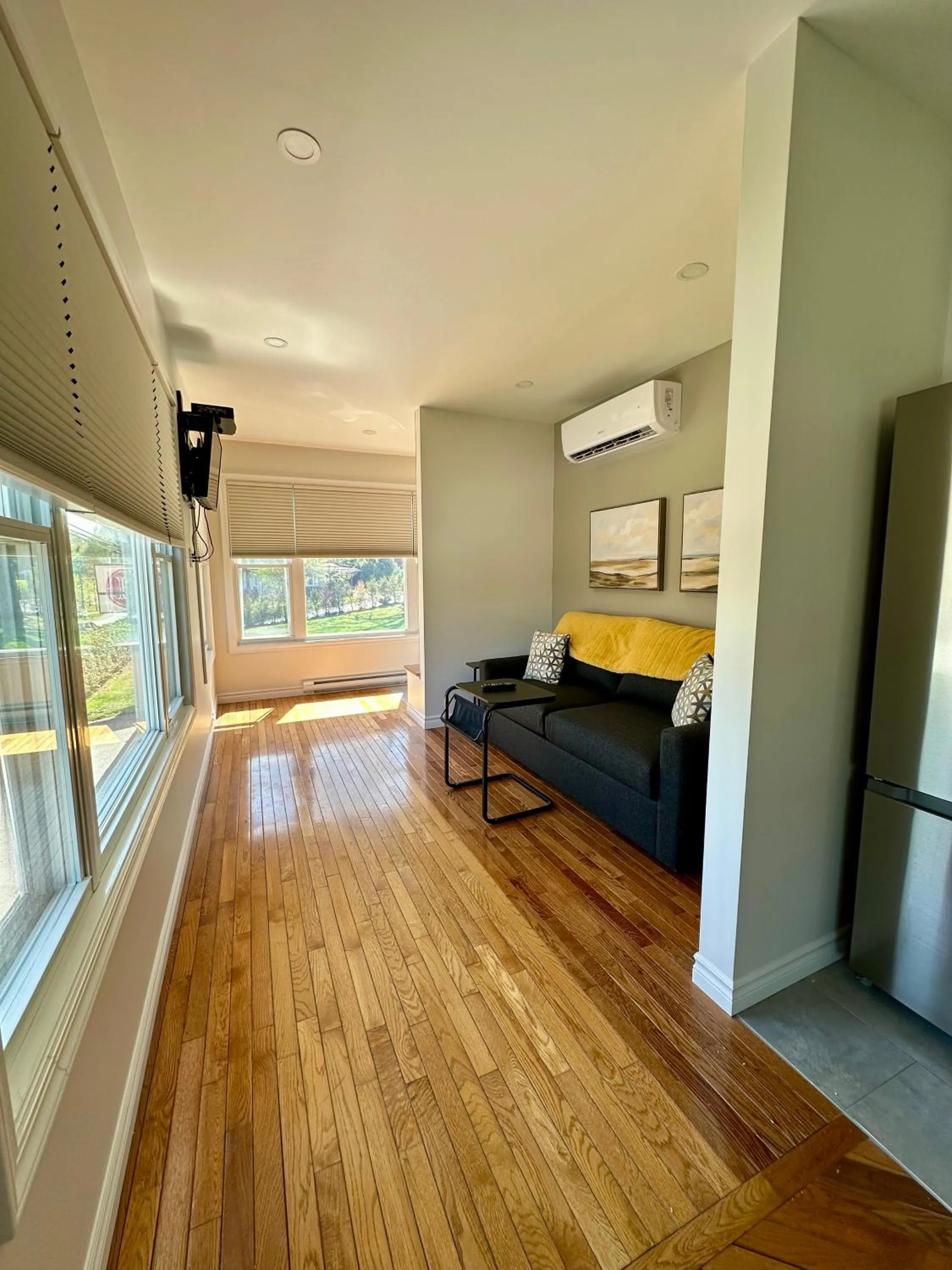 Bed in Motel Le Refuge