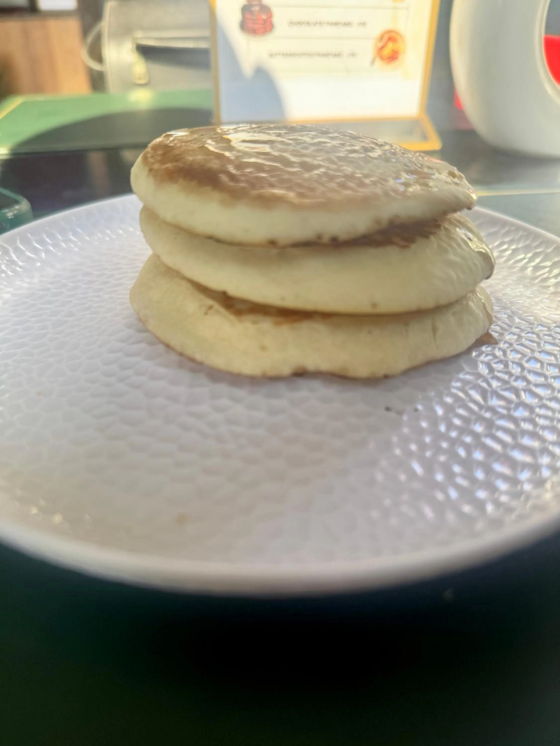 Breakfast in Darjeeling Hillside Inn