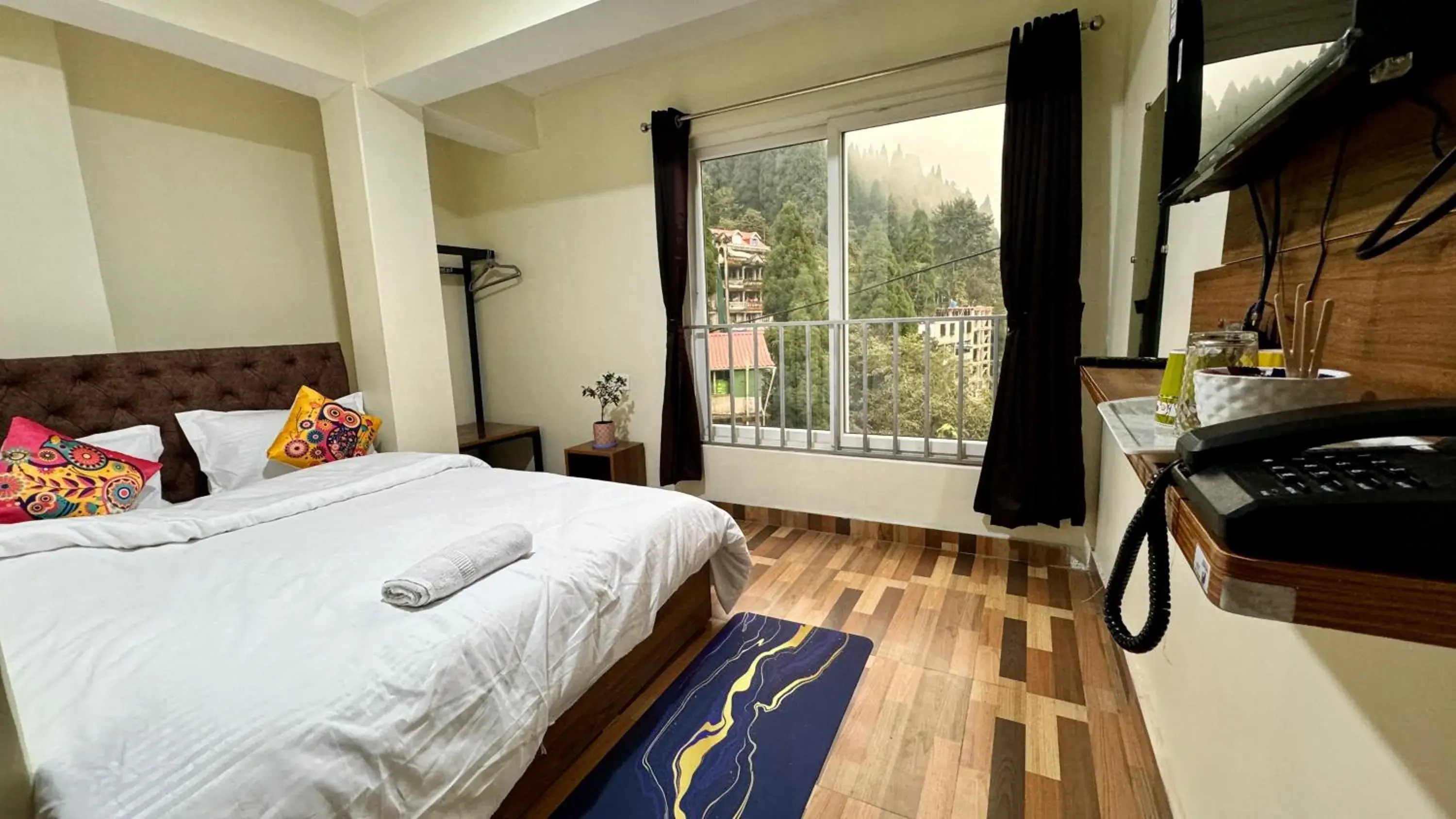 Darjeeling Hillside Inn Darjeeling Hillside Inn