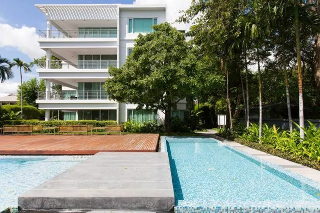 Swimming pool in Baan Sandao D201