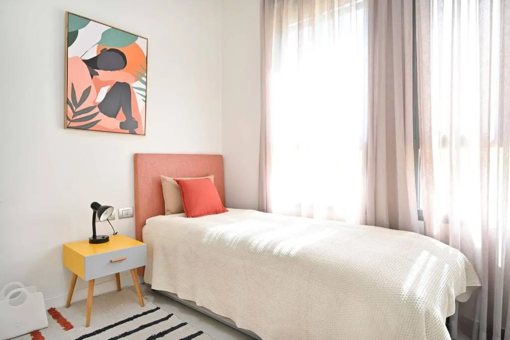 Seaside Apt Balcony&Parking !