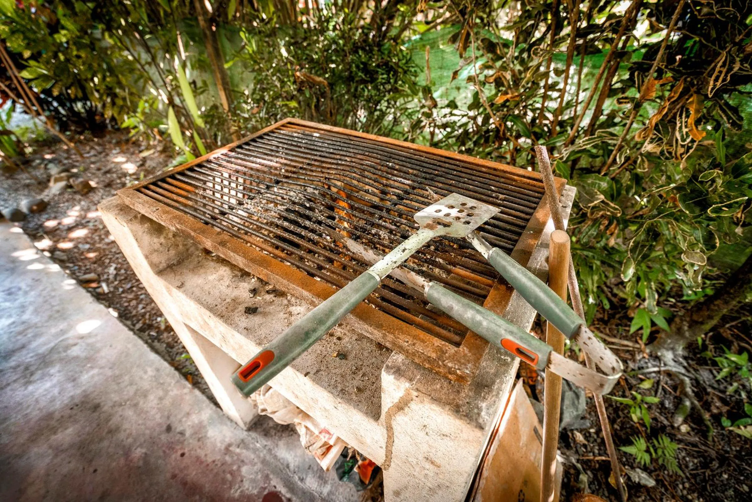 BBQ facilities in Casitas Las Flores