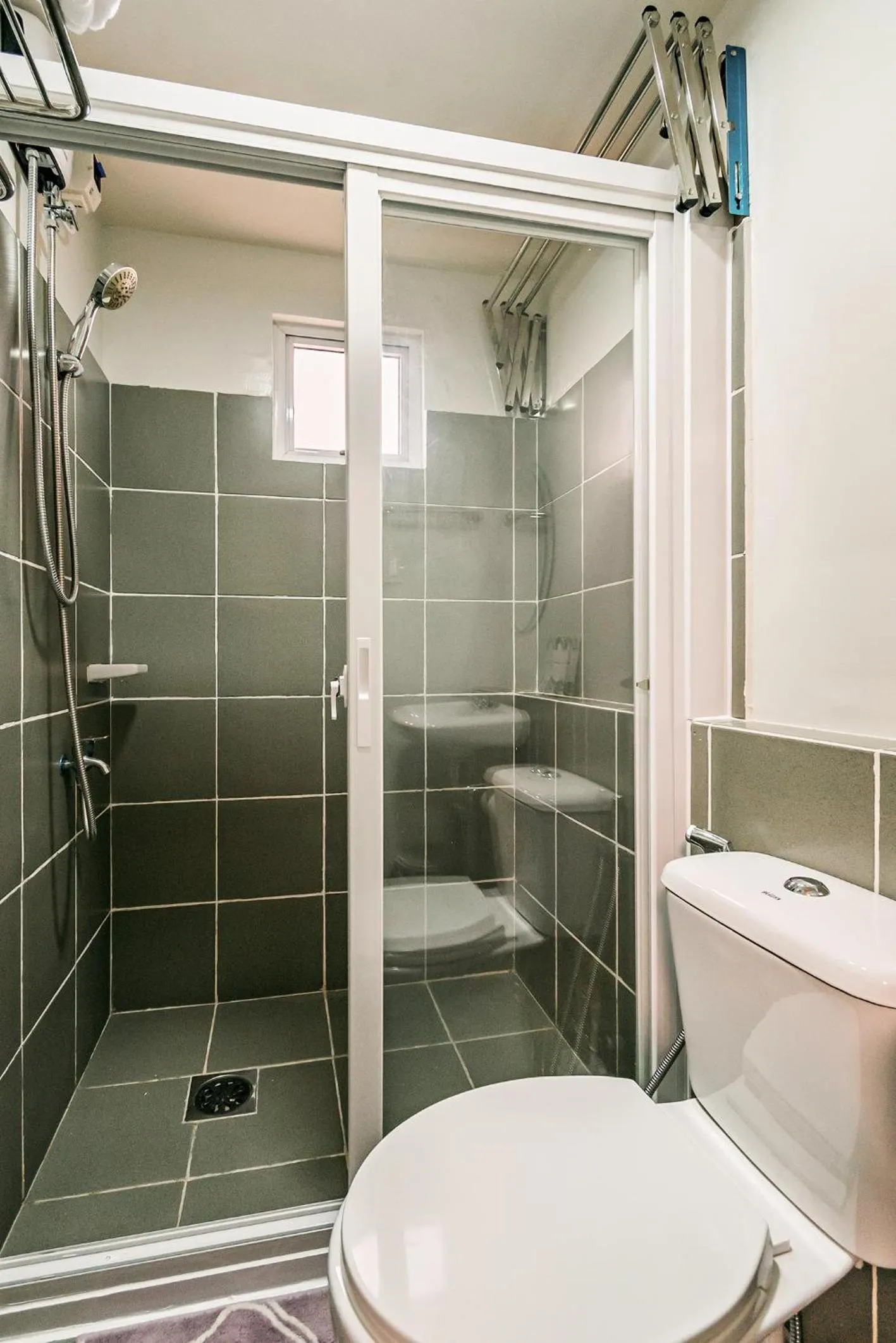 Bathroom in Precious Florannjoe