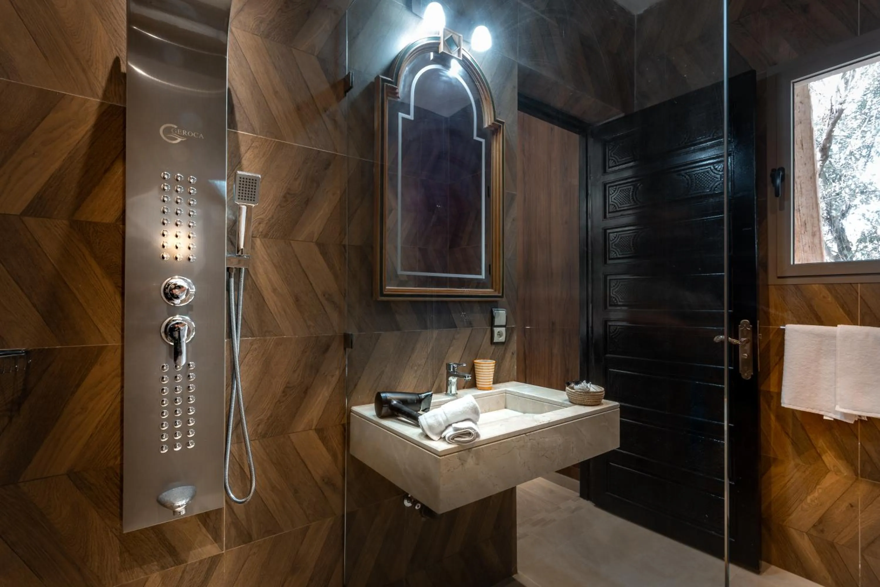 Shower in Atlas Luxury Garden