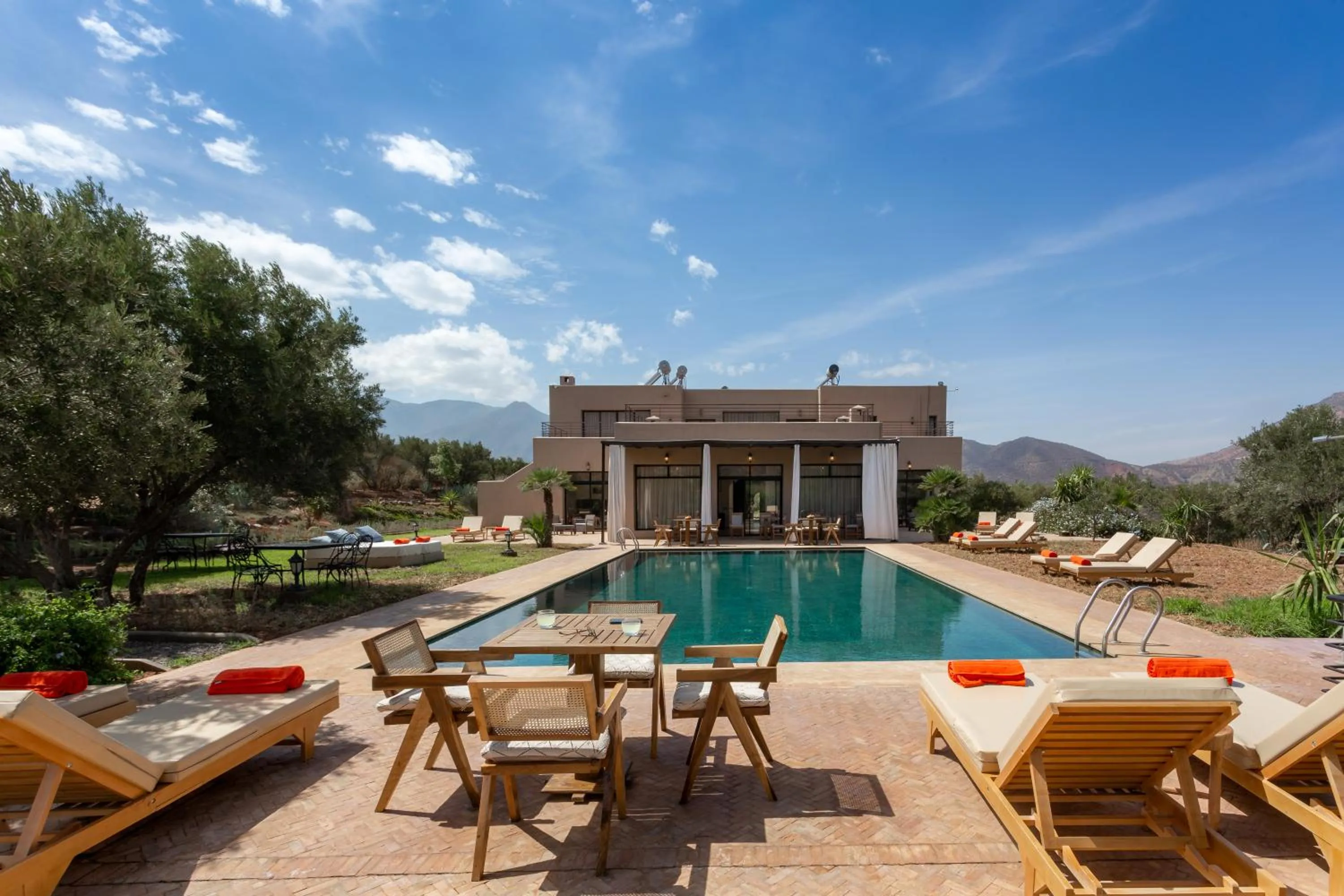 Property building in Atlas Luxury Garden