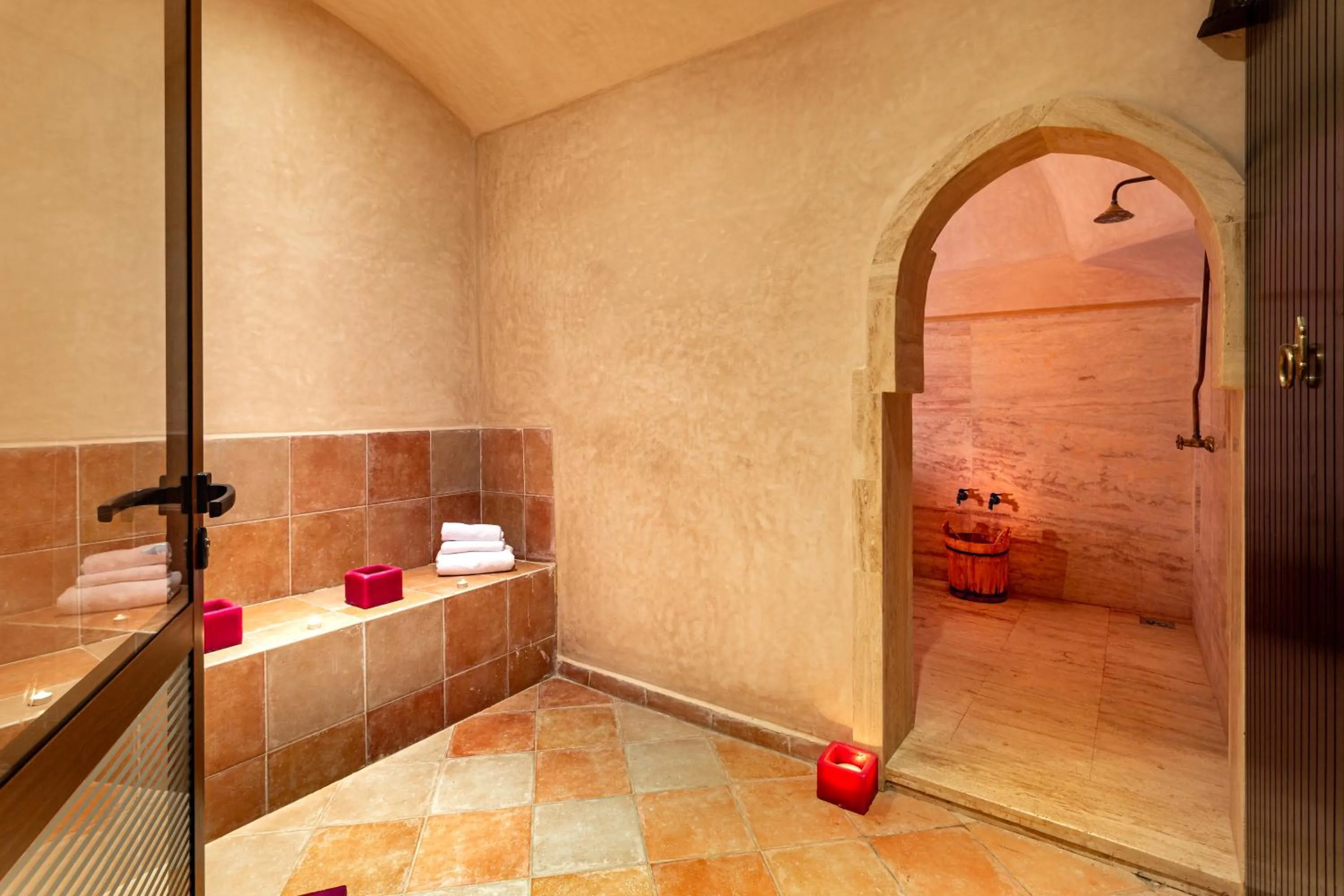 Shower in Atlas Luxury Garden