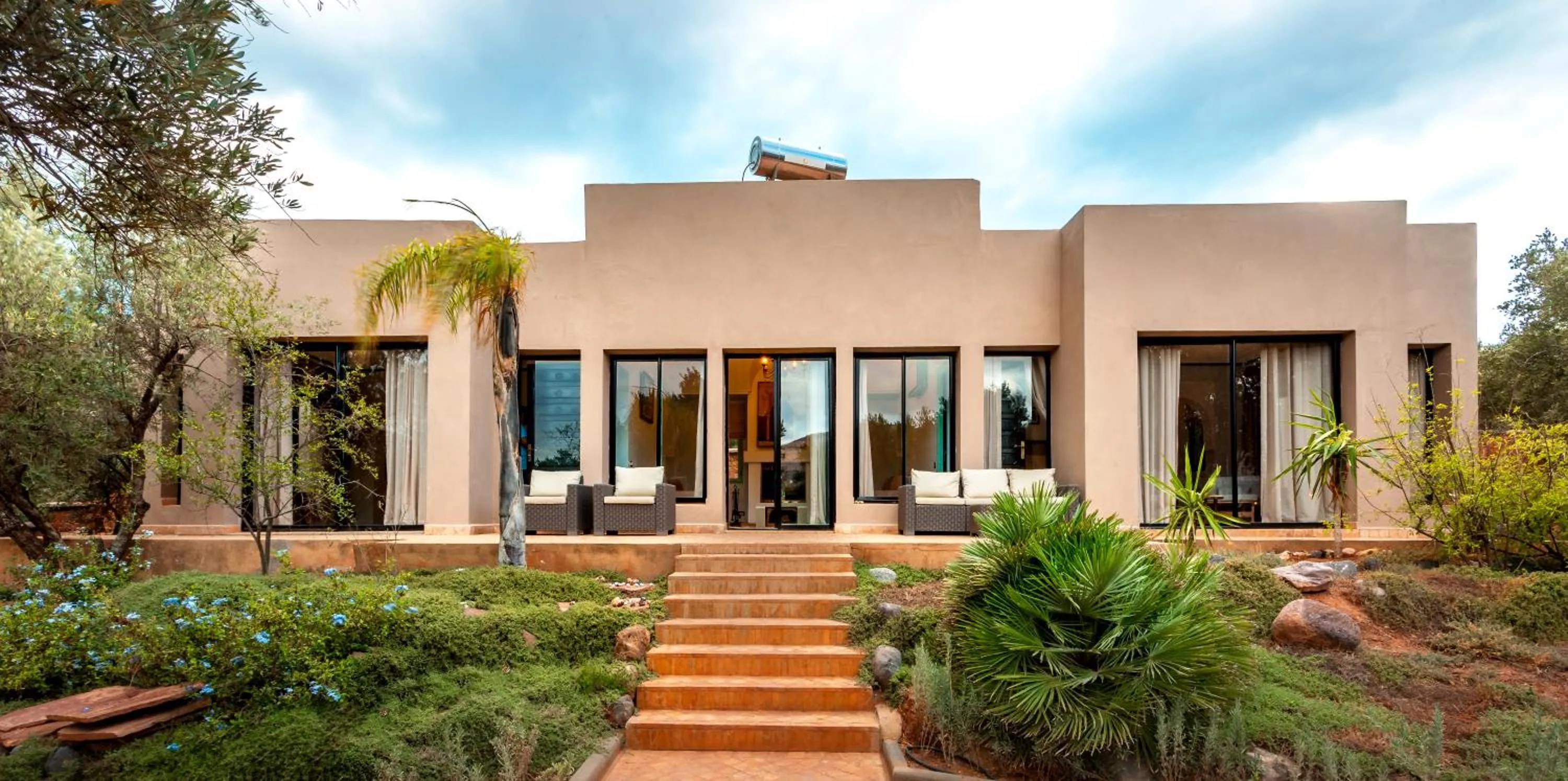 Property building in Atlas Luxury Garden