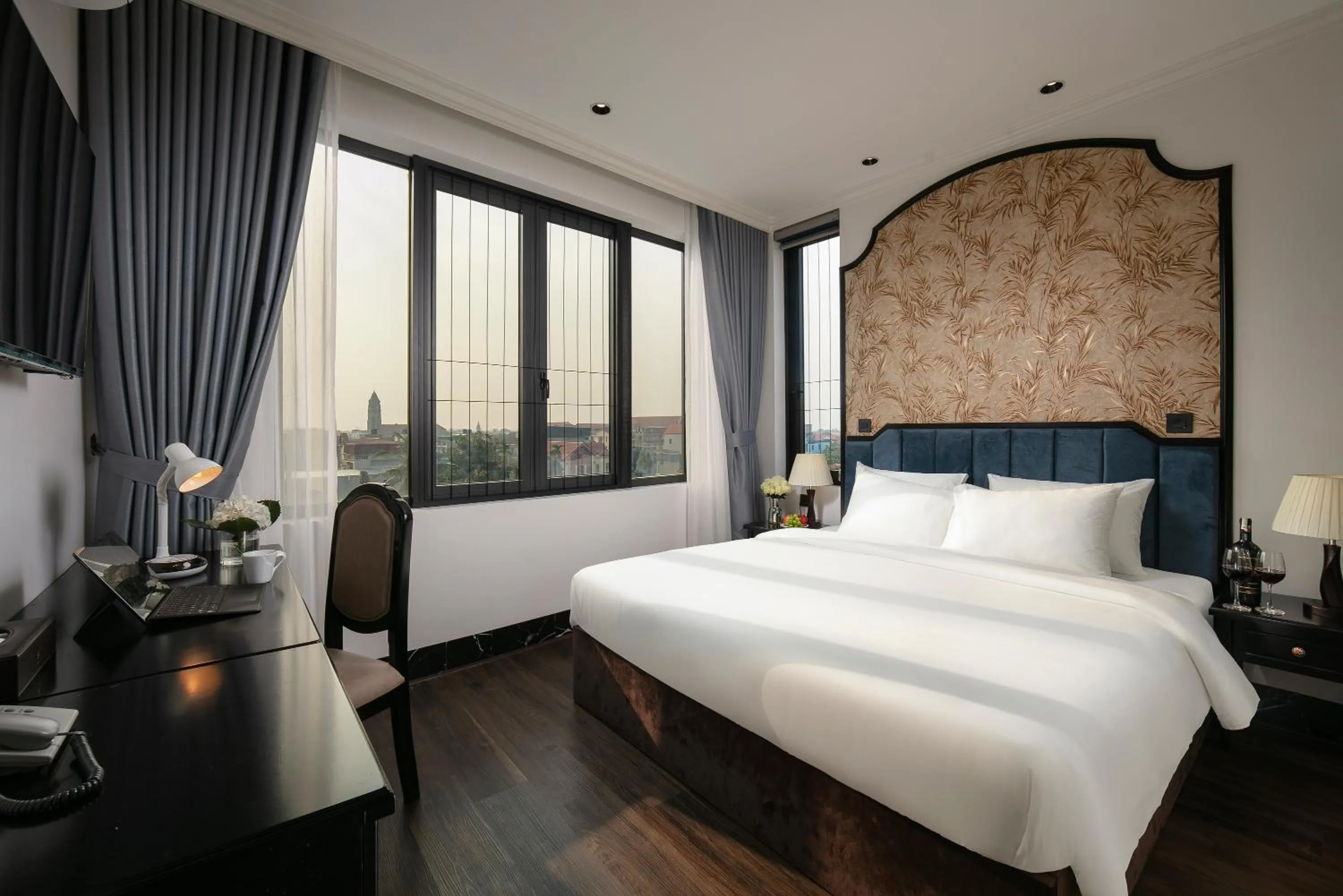 Bedroom, Bed in Phat Diem Plaza Hotel