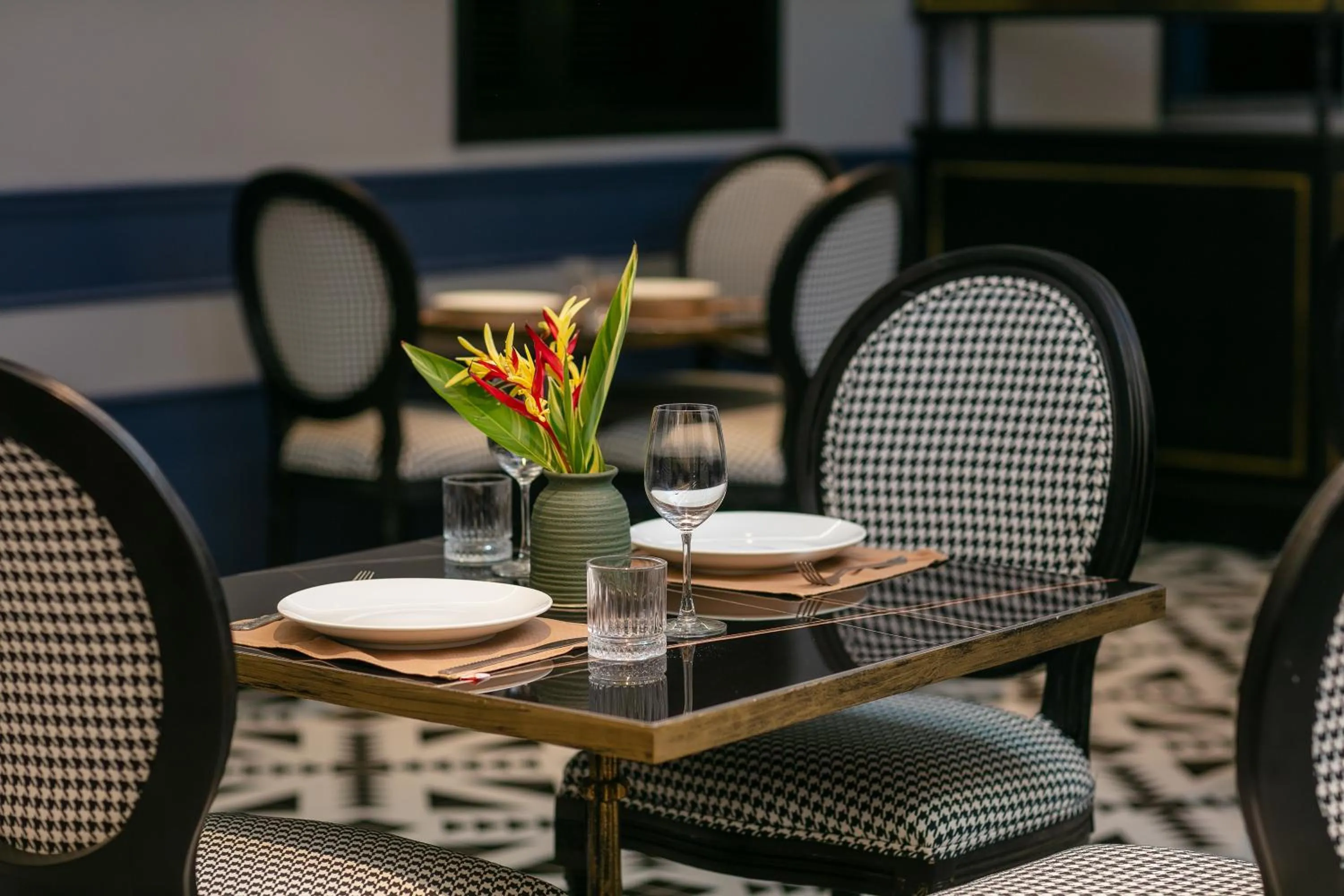 Restaurant/places to eat in Phat Diem Plaza Hotel