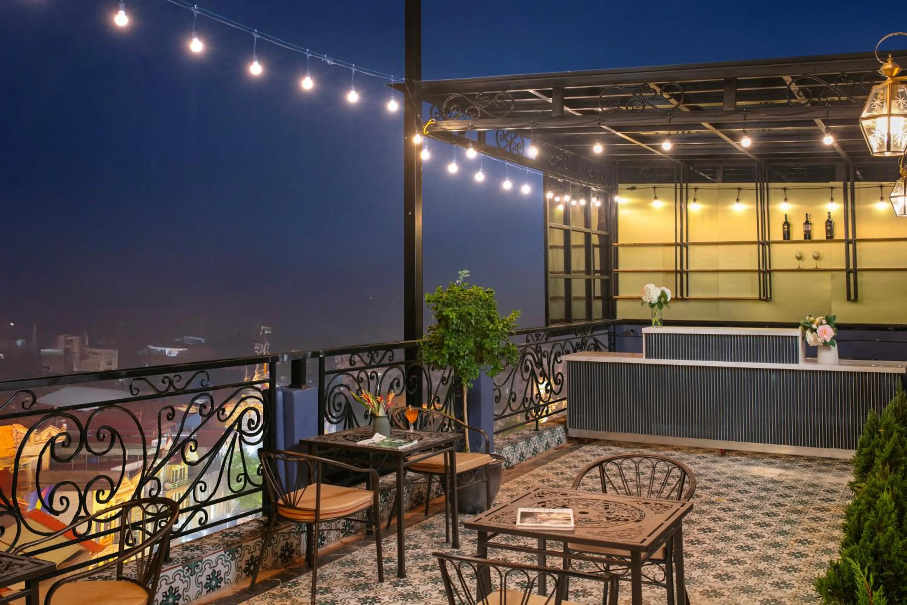 Lounge or bar in Phat Diem Plaza Hotel