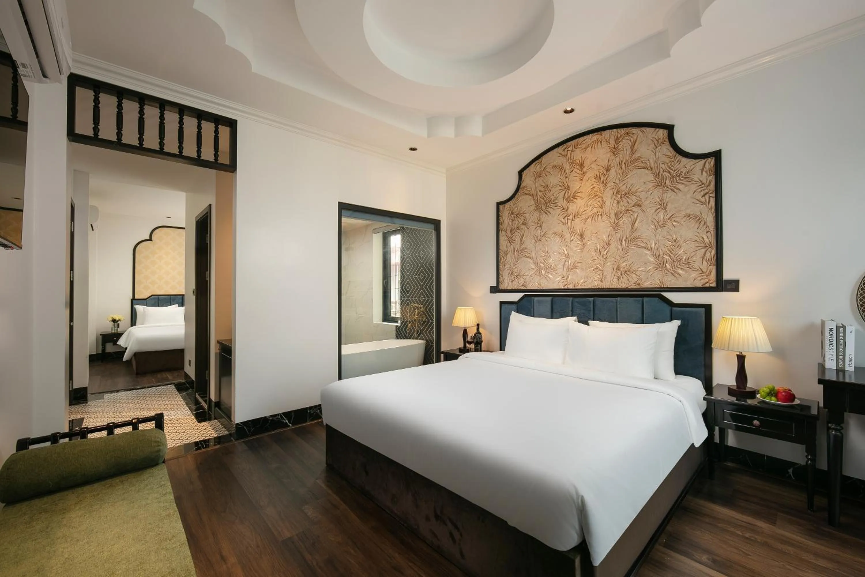 Photo of the whole room, Bed in Phat Diem Plaza Hotel