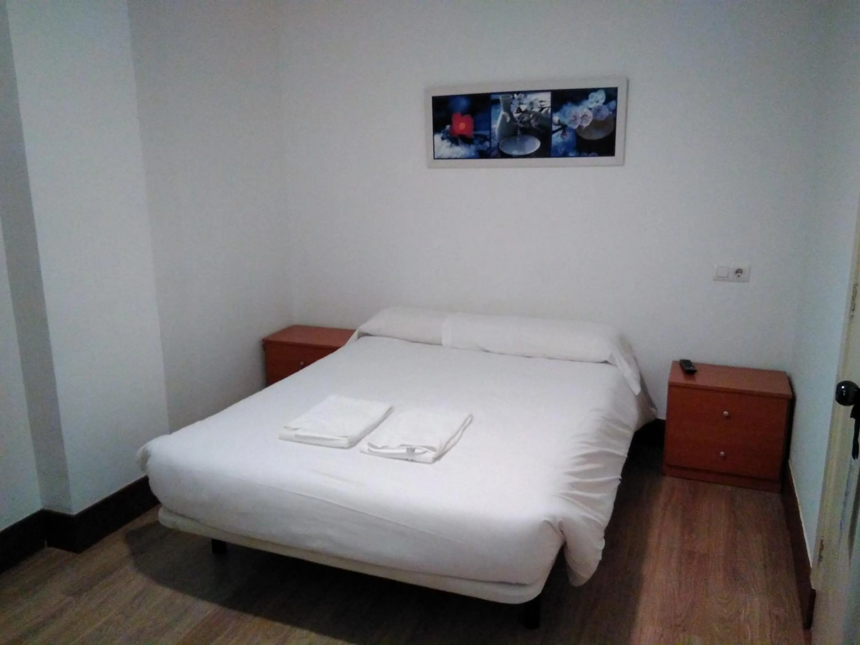 Bed in Hostal Ancla Dorada
