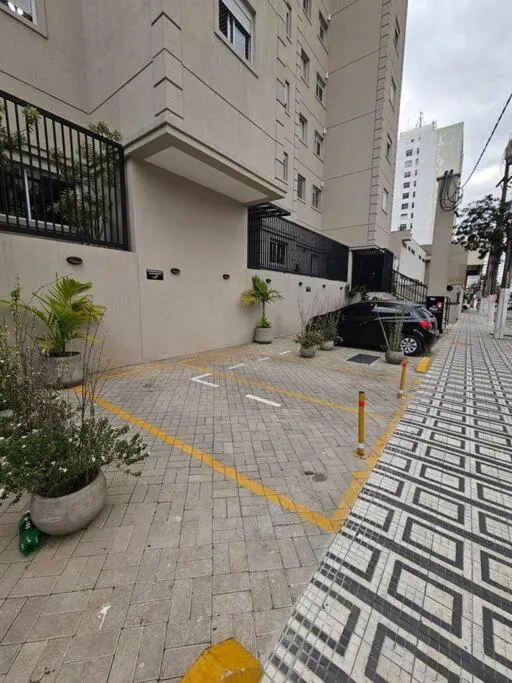 apartamento em prédio de luxo