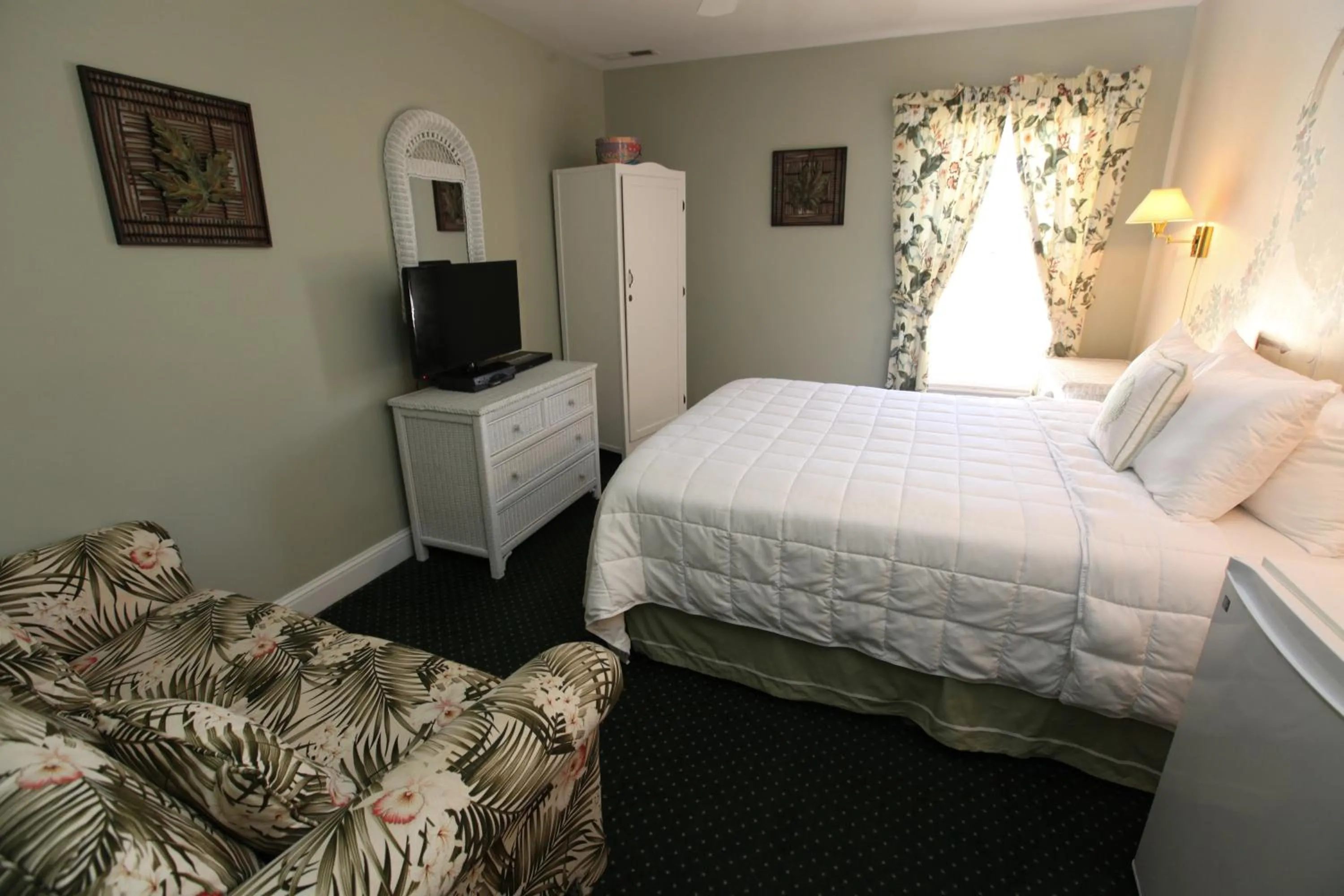 Bed in The Ocean Plaza Hotel