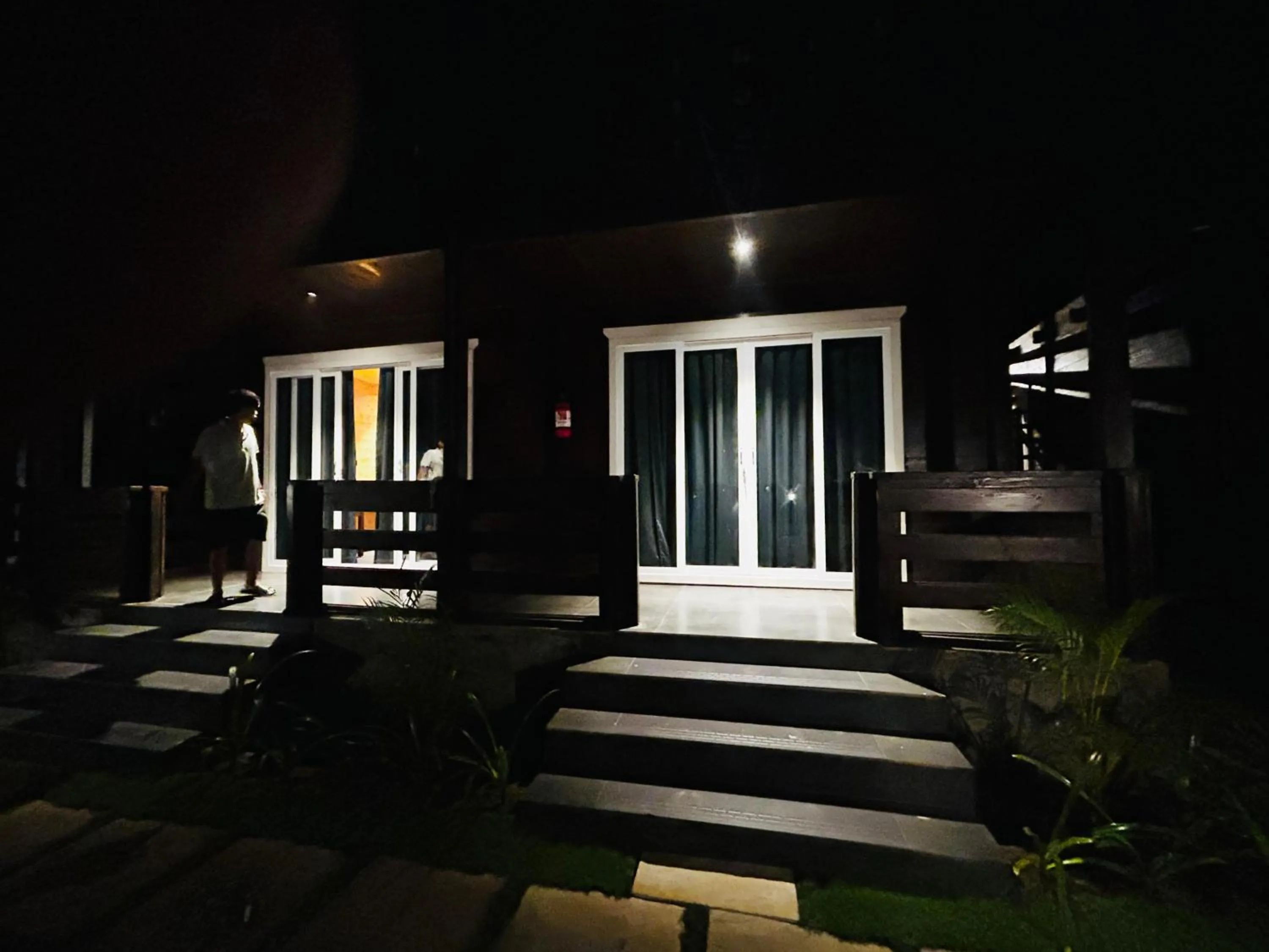 Night in Seclude Eco Cottages