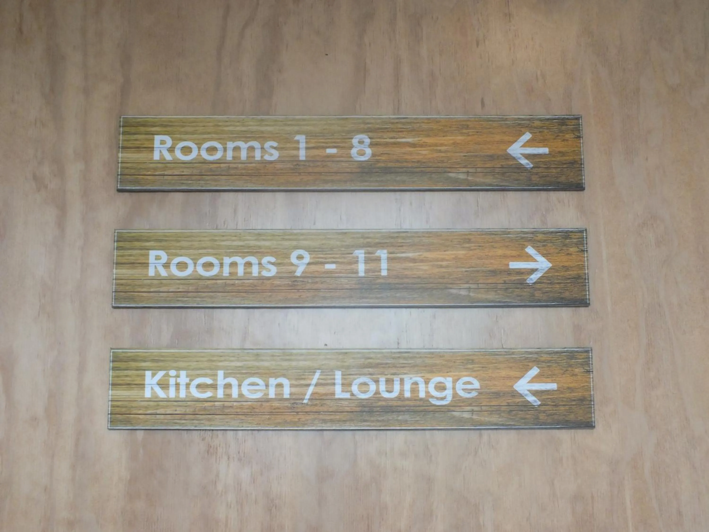 Decorative detail in Tahuna Pod Hostel