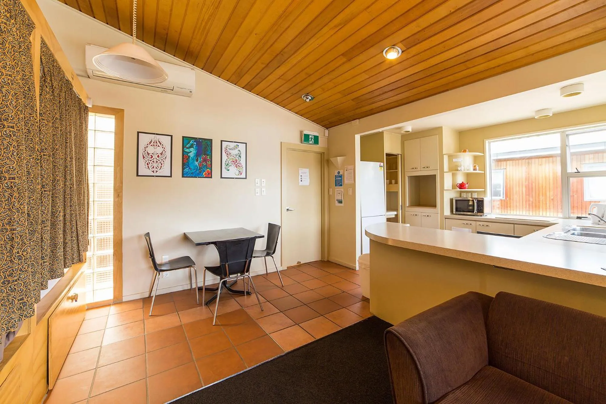 Photo of the whole room in Tahuna Pod Hostel