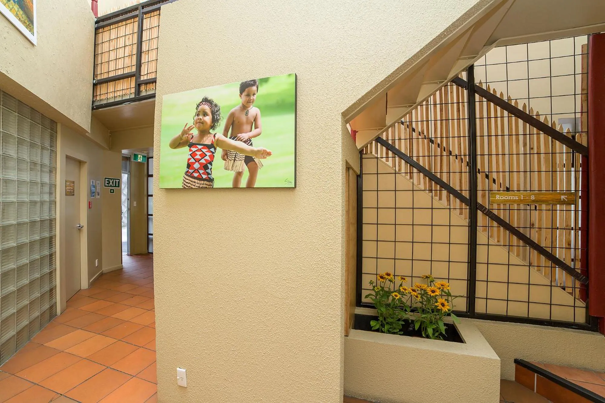 Decorative detail in Tahuna Pod Hostel