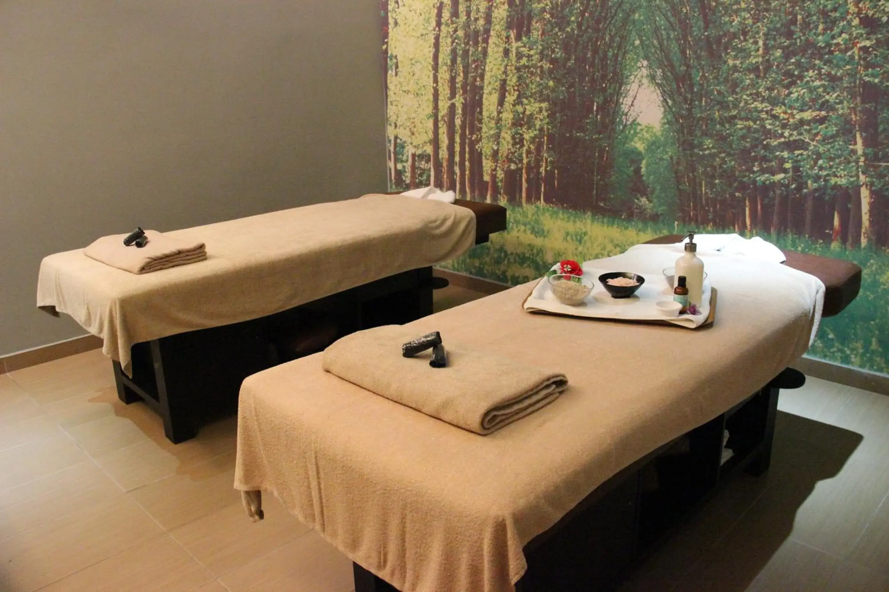 Spa and wellness centre/facilities in The Orchard Resort & Spa Melaka I World Spa Awards Winner I Free Access to Outdoor Spa Pool Spa and wellness centre/facilities in The Orchard Resort & Spa Melaka I World Spa Awards Winner I Free Access to Outdoor Spa Pool