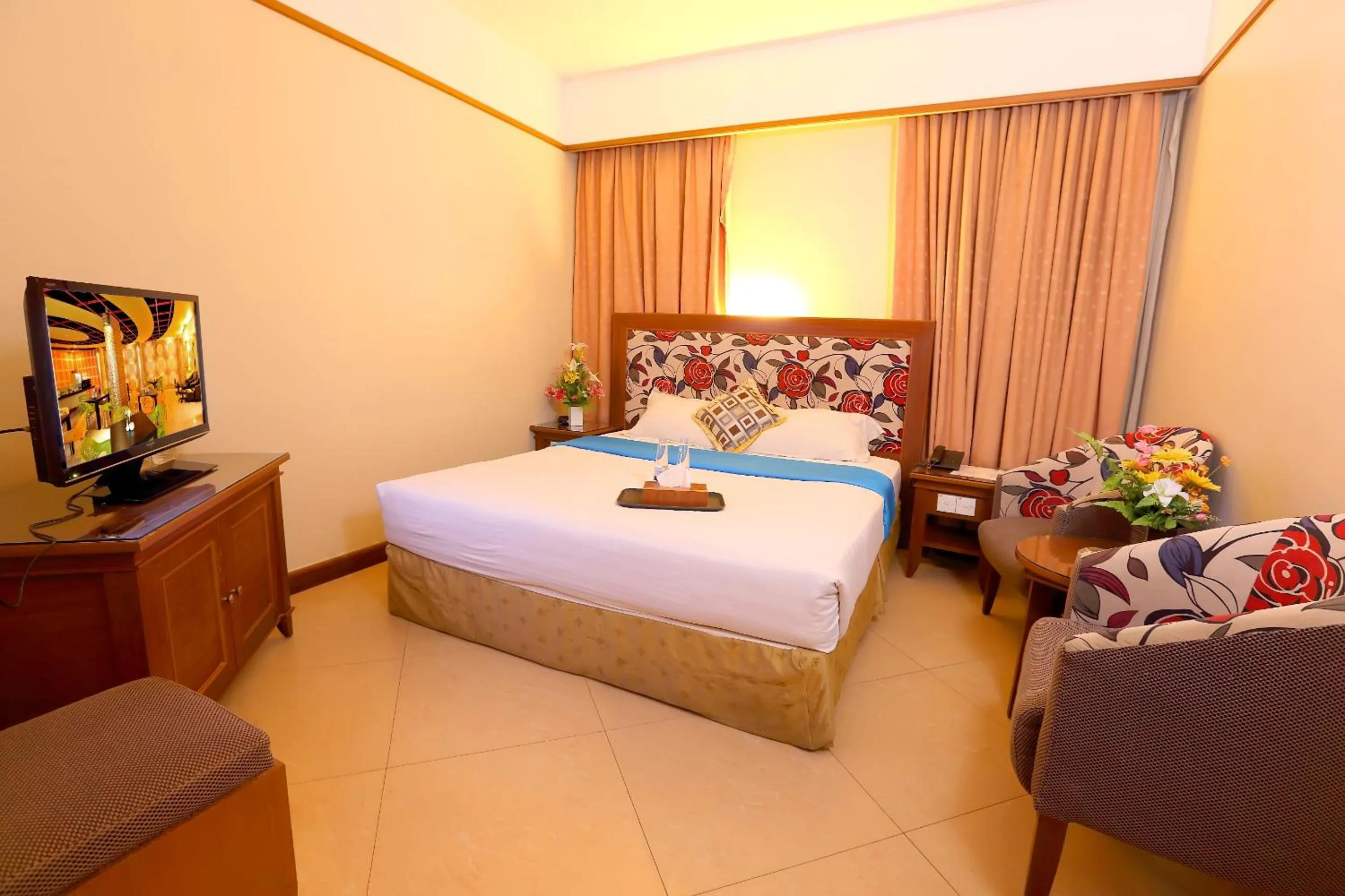 Bed in Hotel Maximillian