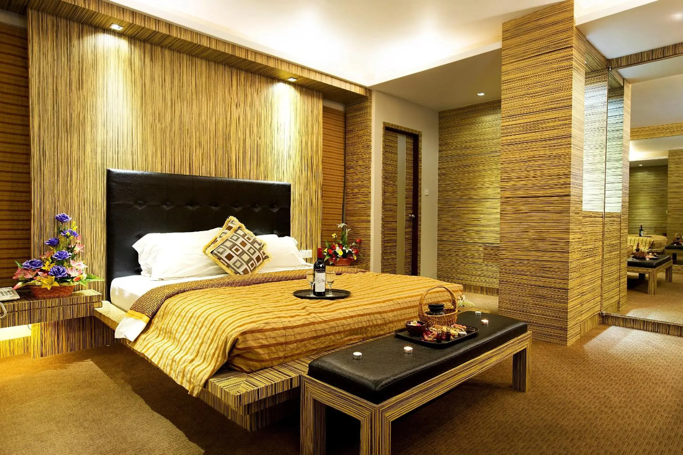 Bedroom, Bed in Hotel Maximillian Bedroom, Bed in Hotel Maximillian