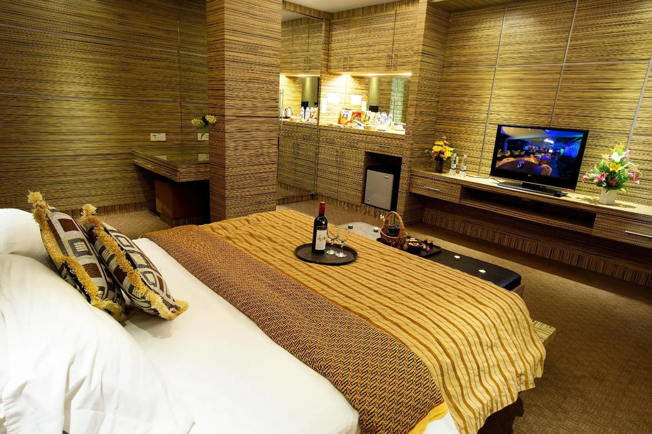 Bedroom, Bed in Hotel Maximillian