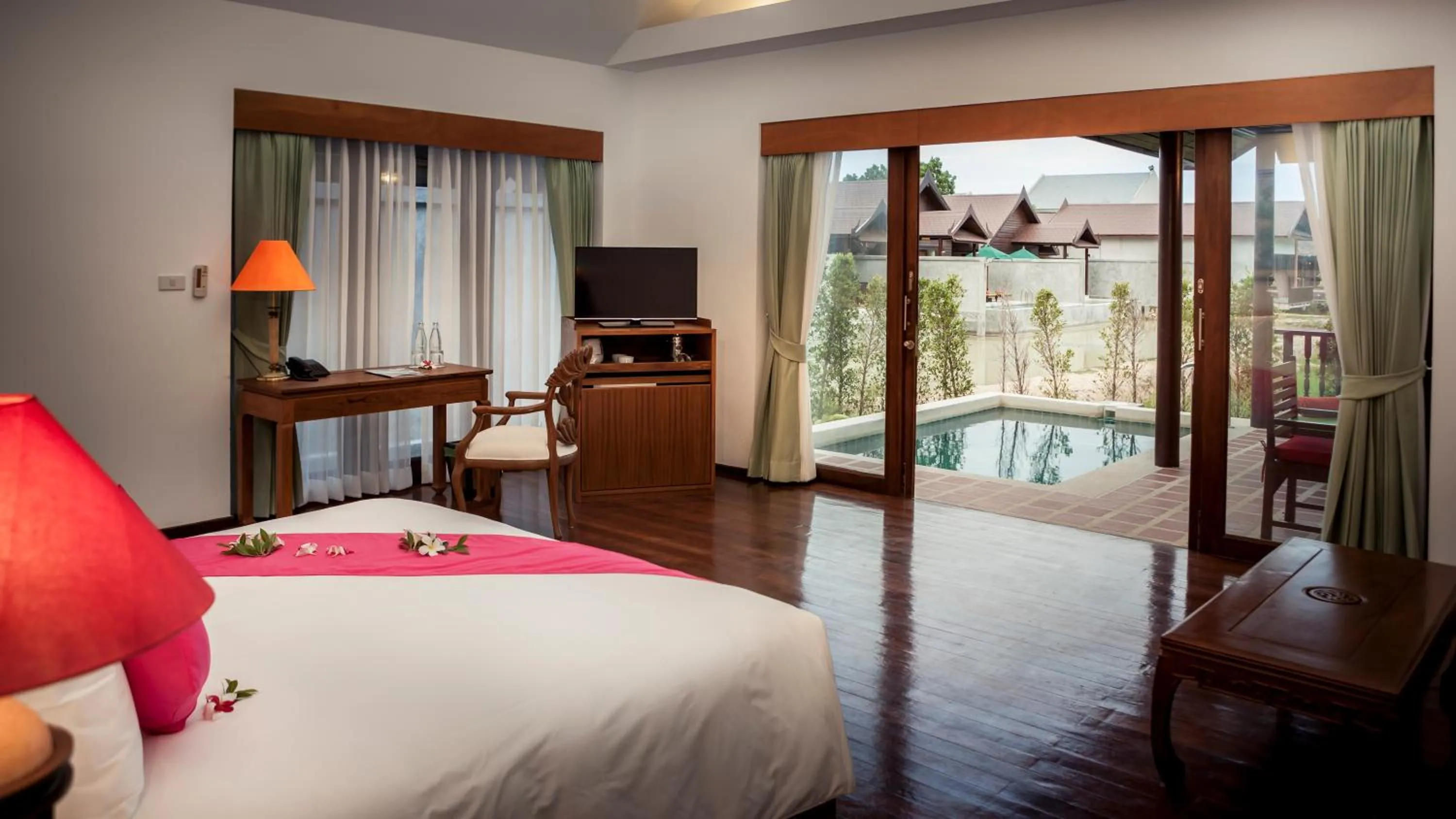 Photo of the whole room, Bed in Farmers Villa