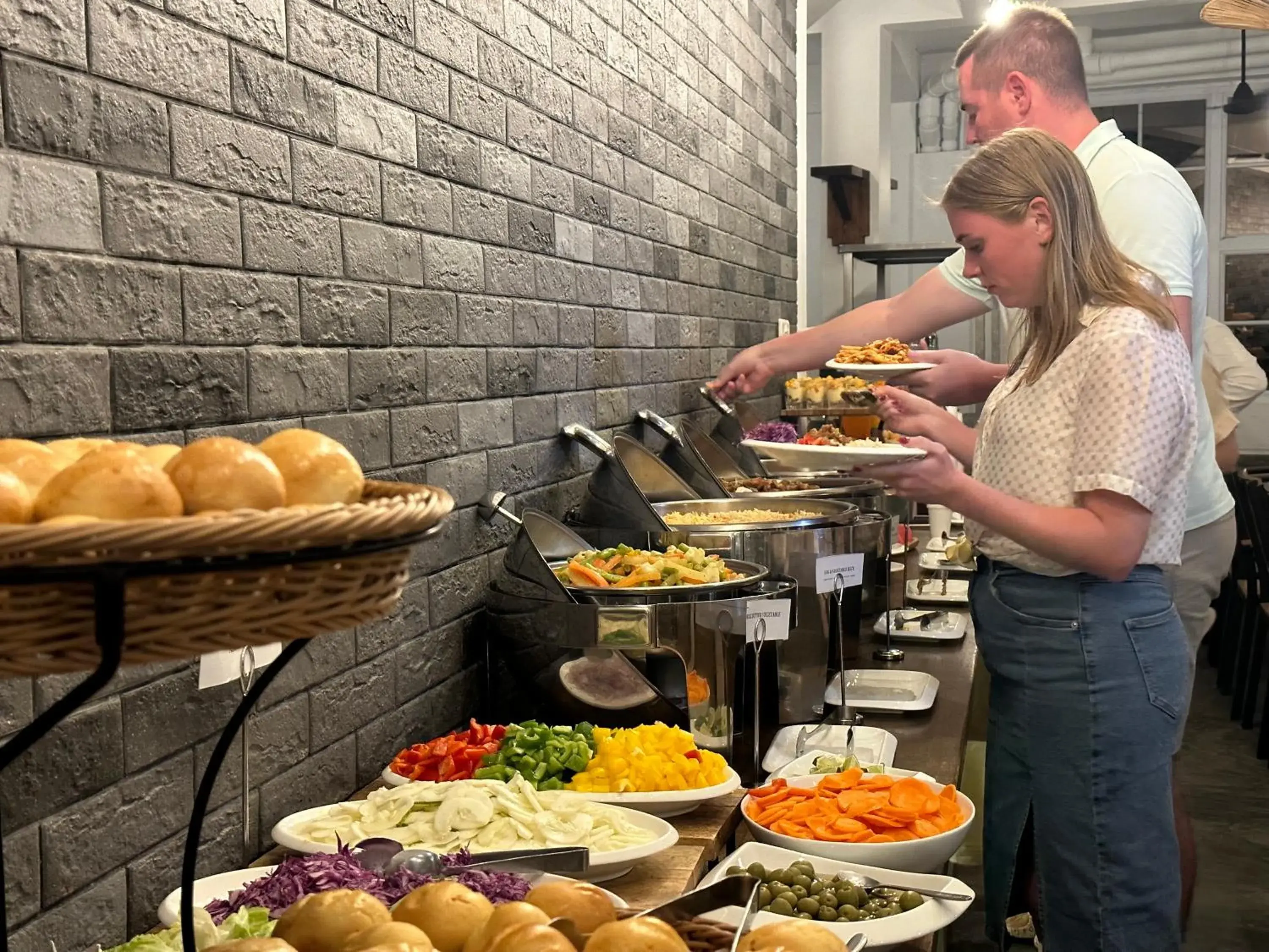 Restaurant/places to eat in Rashu Hiyaa Restaurant/places to eat in Rashu Hiyaa