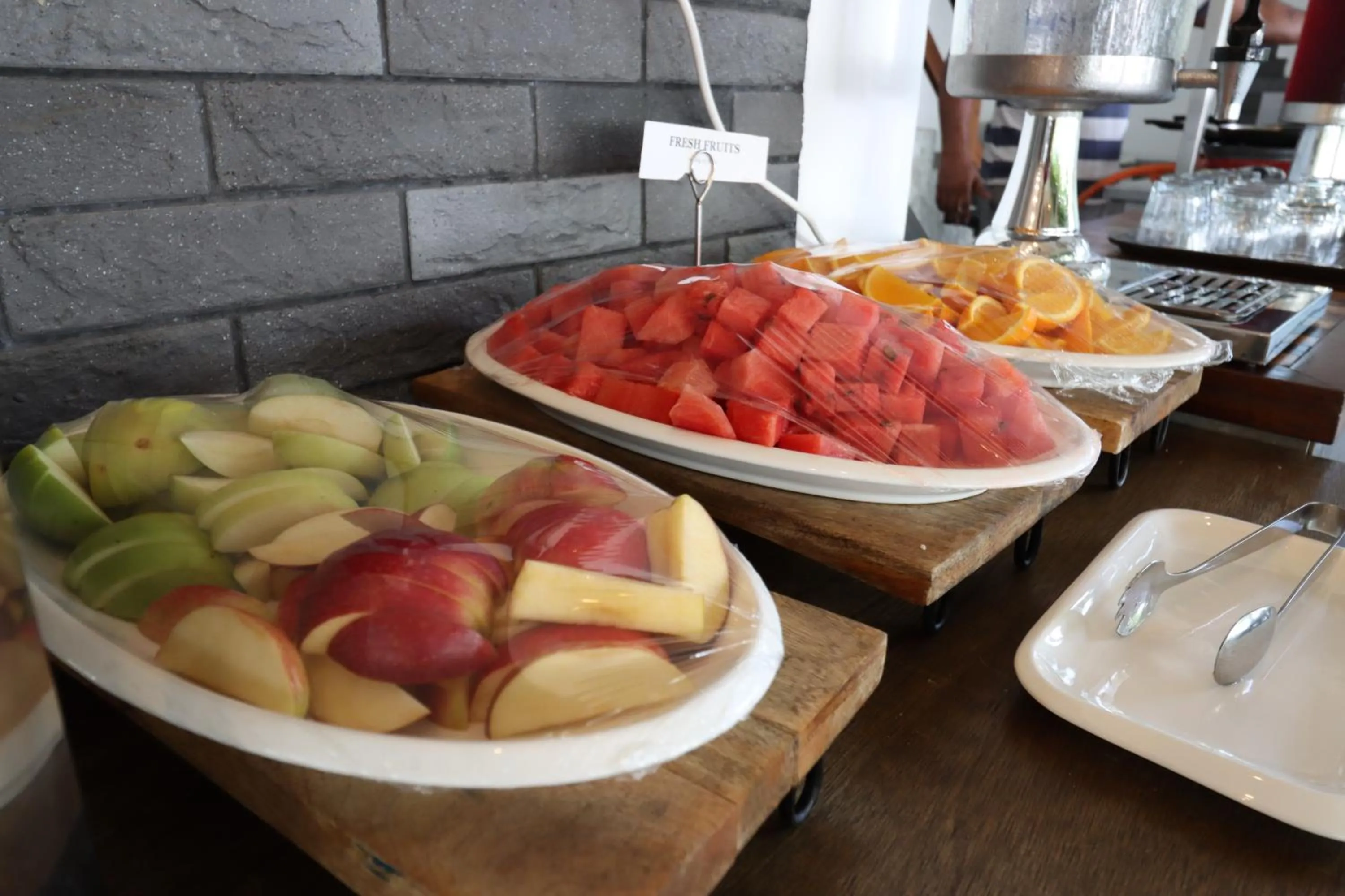 Breakfast in Rashu Hiyaa