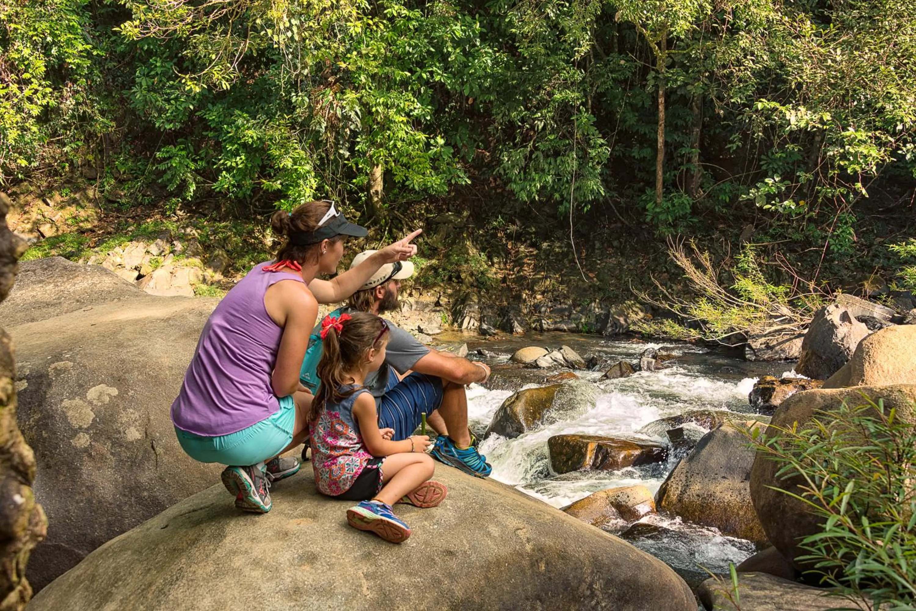 Hiking in Khao Sok Riverside Cottages