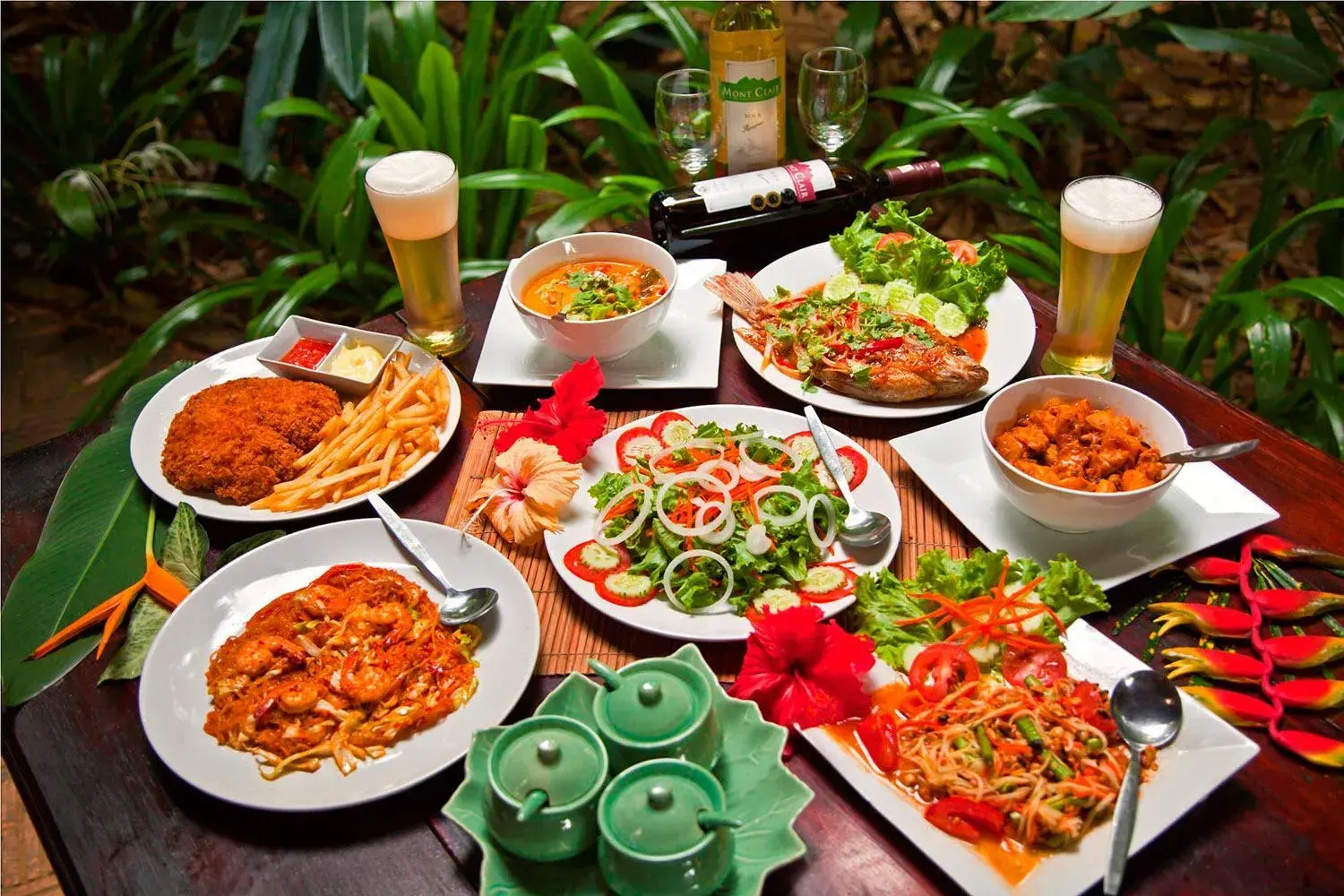 Food and drinks in Khao Sok Riverside Cottages Food and drinks in Khao Sok Riverside Cottages