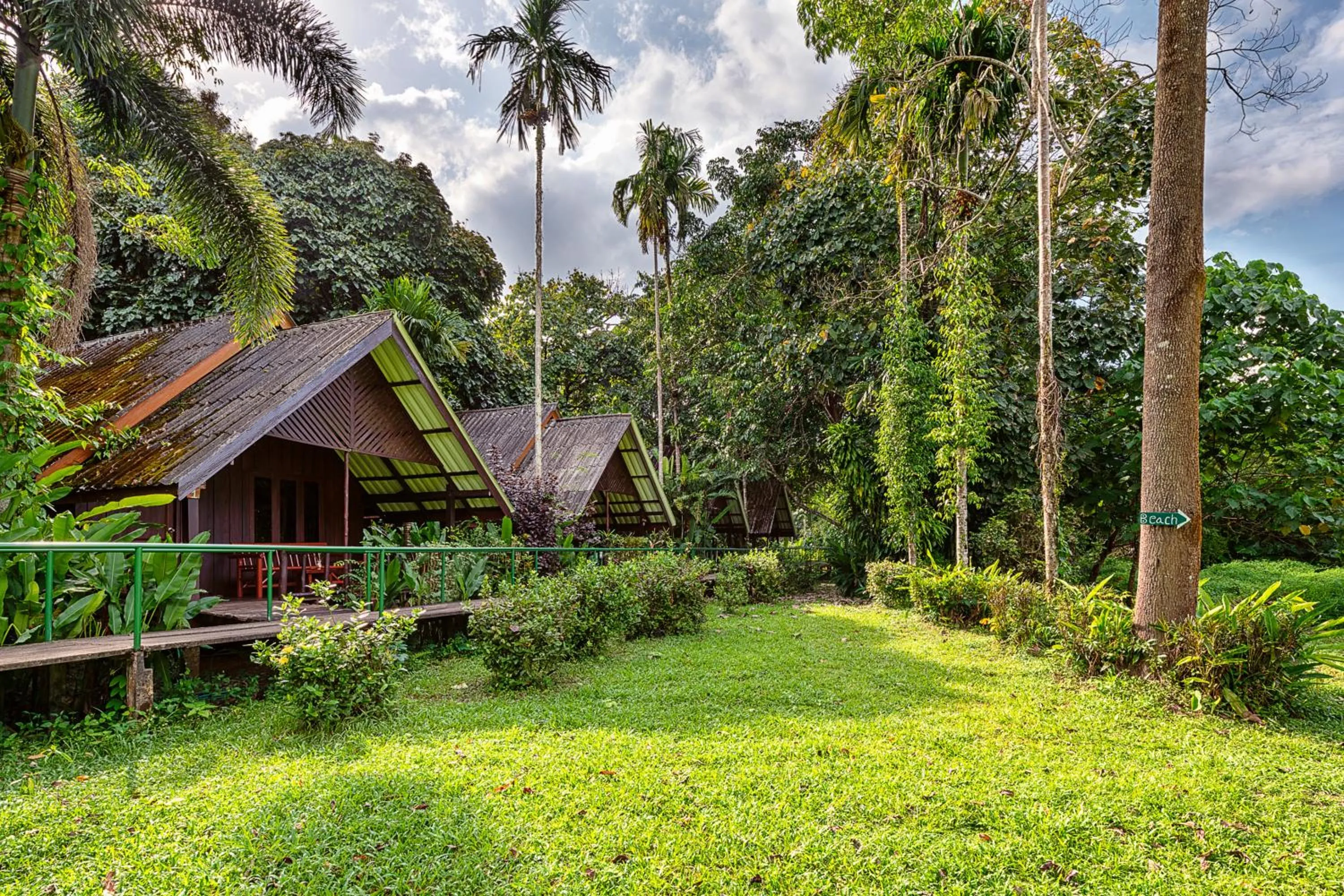 Property building in Khao Sok Riverside Cottages