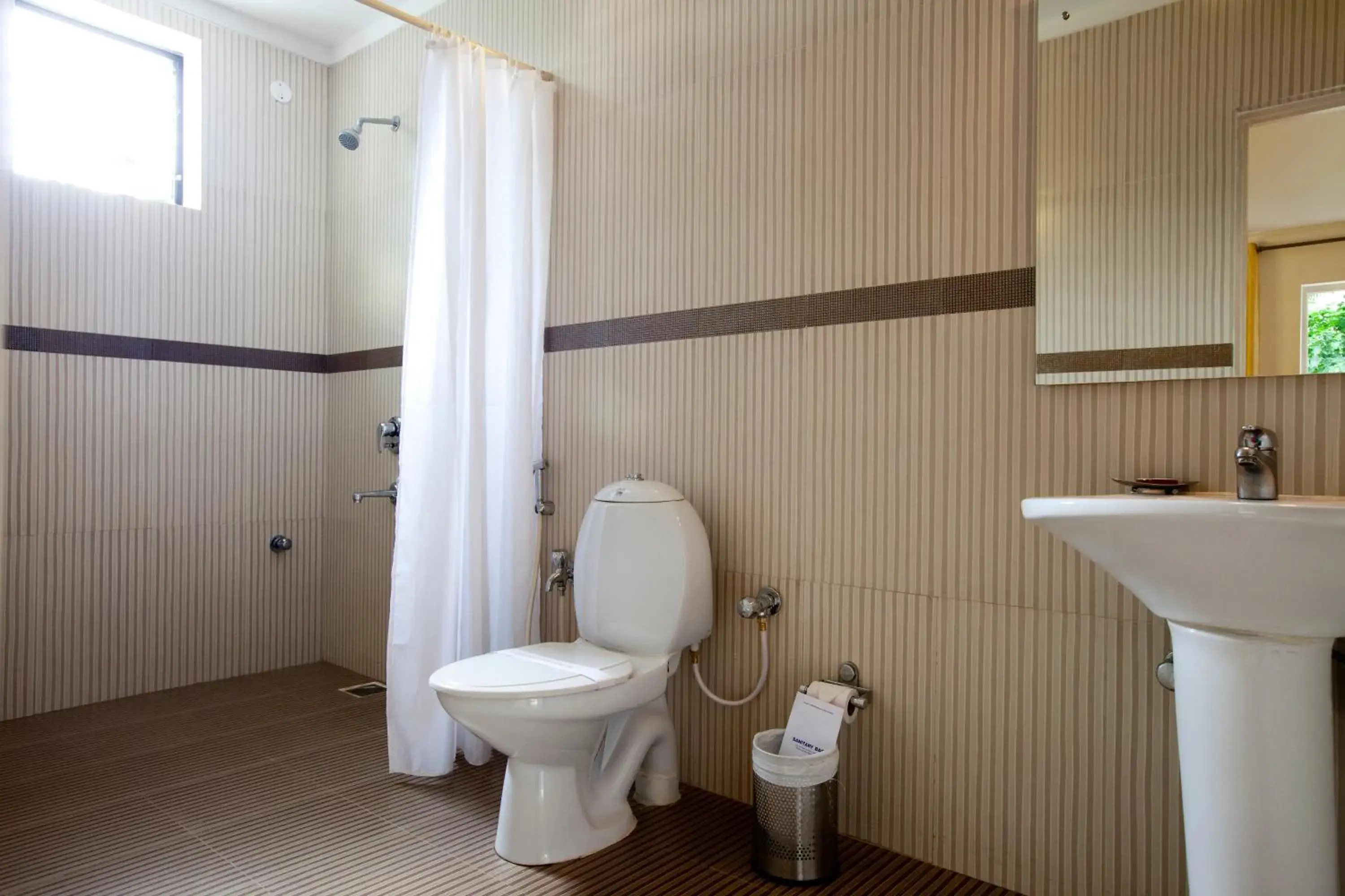 Toilet in Calangute Towers - AM Hotel Kollection Toilet in Calangute Towers - AM Hotel Kollection