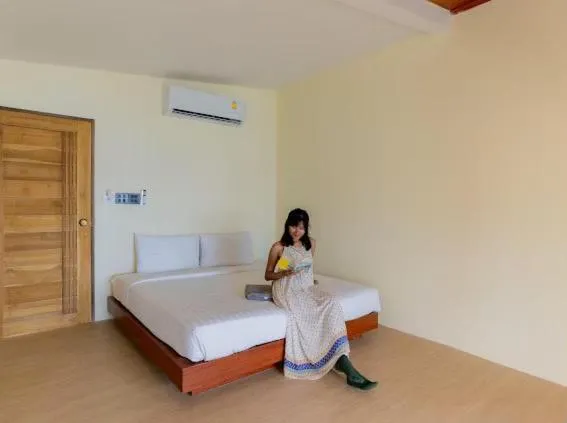 Bedroom, Bed in Samed Seaside Resort