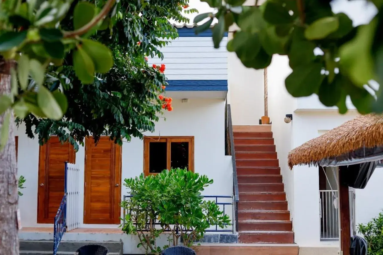 Property building in Samed Seaside Resort Property building in Samed Seaside Resort