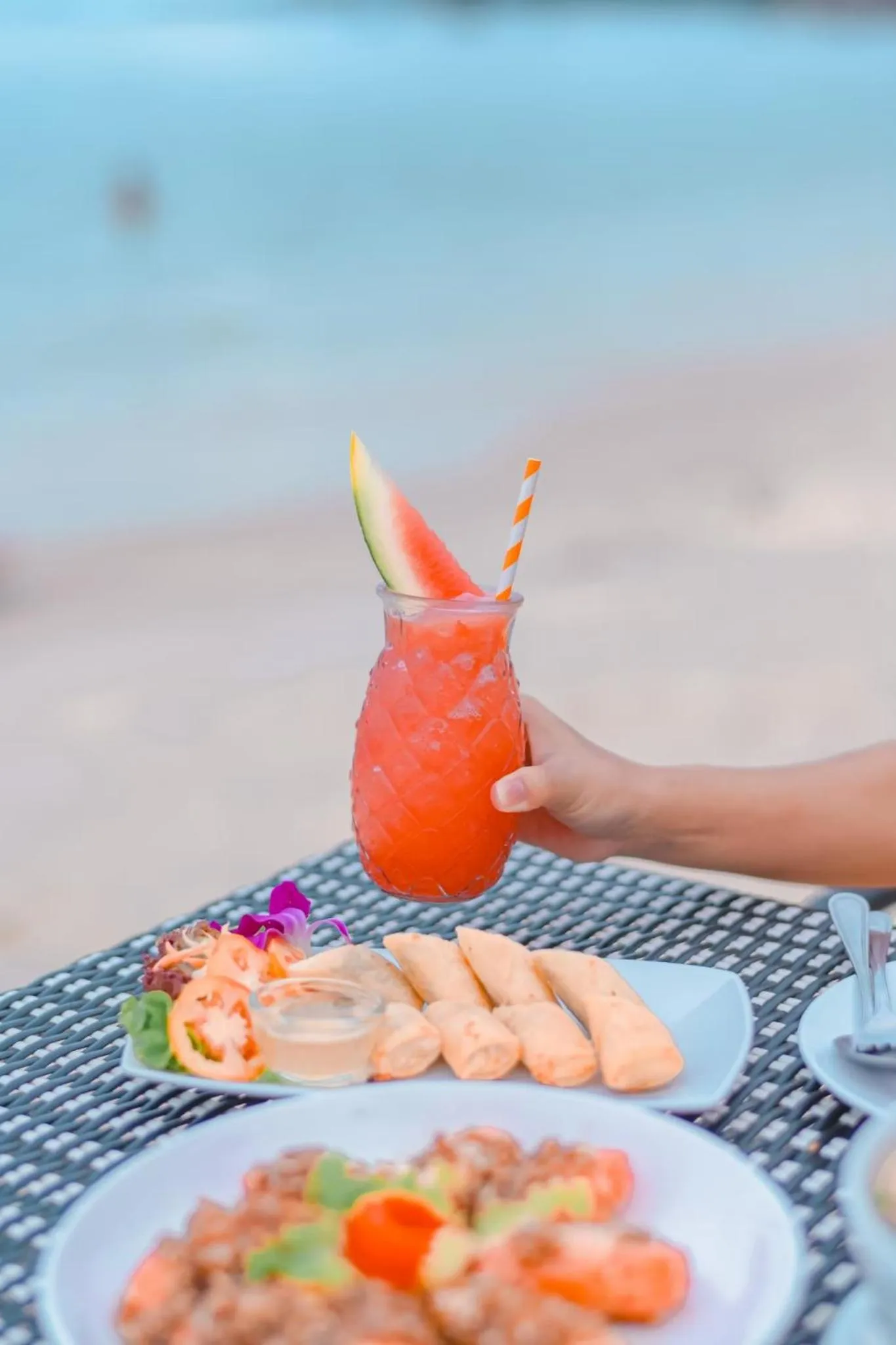 Food and drinks in Samed Seaside Resort