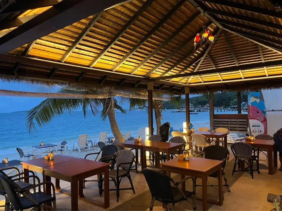 Restaurant/places to eat in Samed Seaside Resort Restaurant/places to eat in Samed Seaside Resort