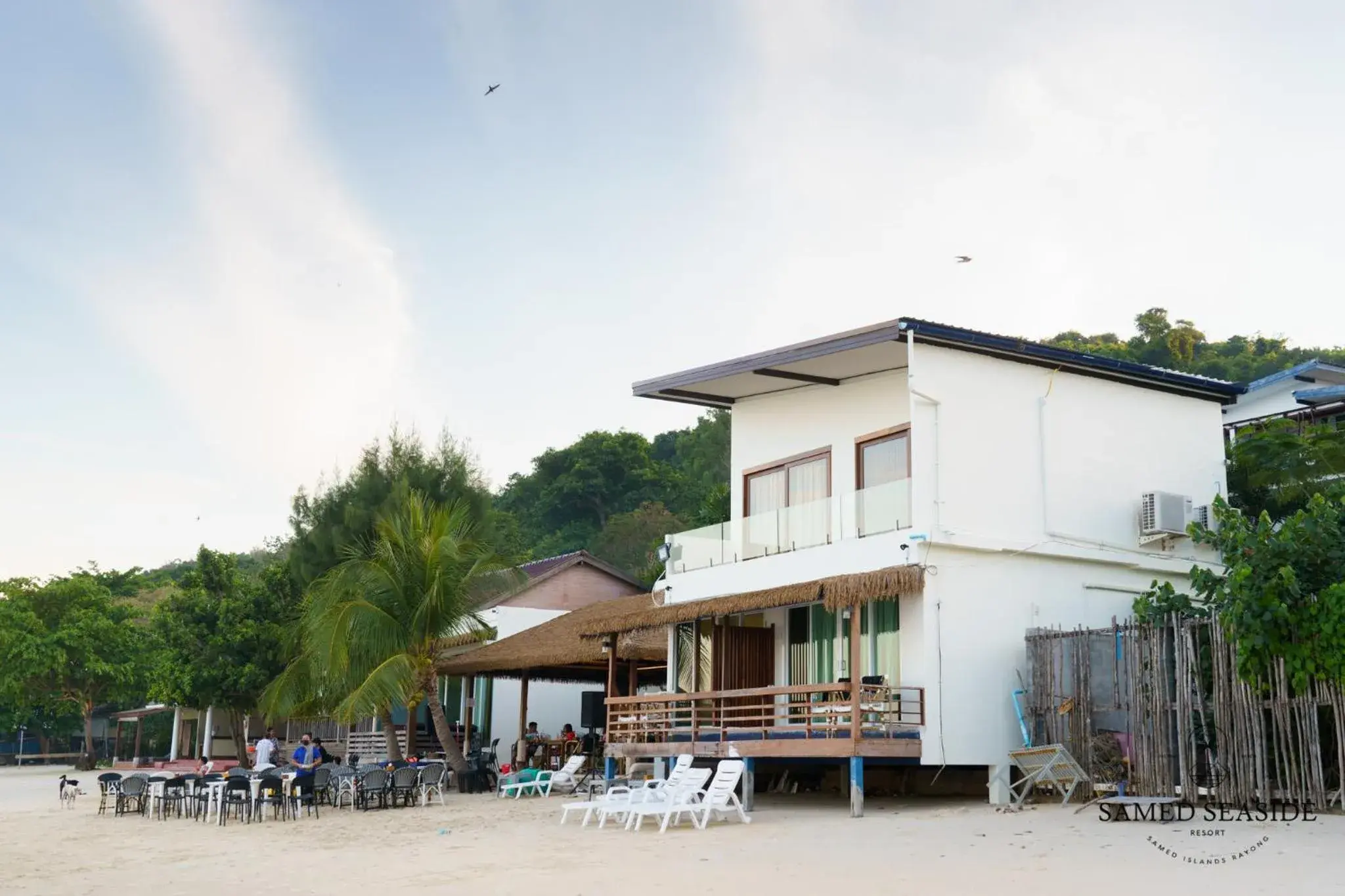 Property building in Samed Seaside Resort Property building in Samed Seaside Resort