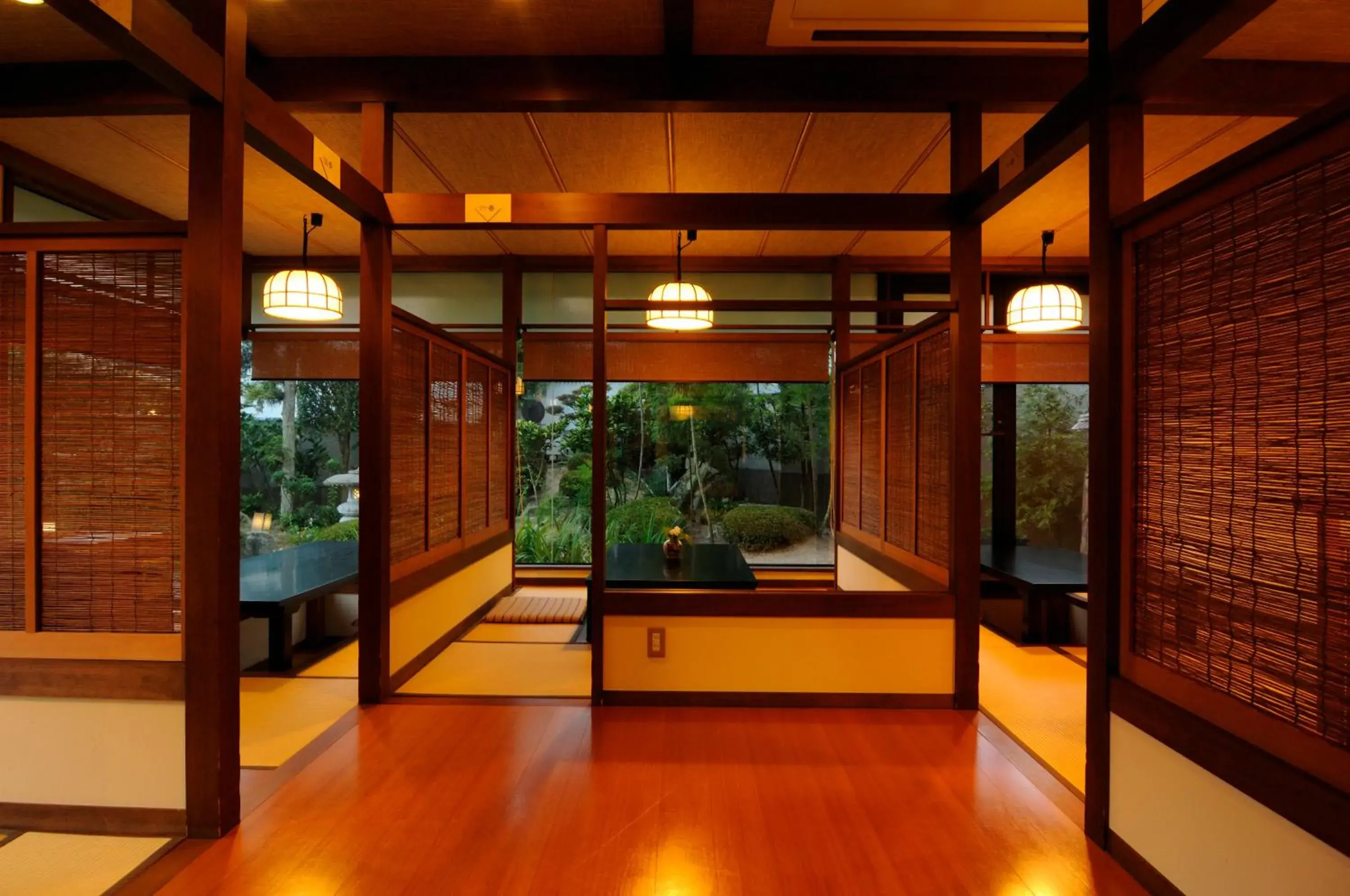 Restaurant/places to eat in Kifuno Sato Restaurant/places to eat in Kifuno Sato