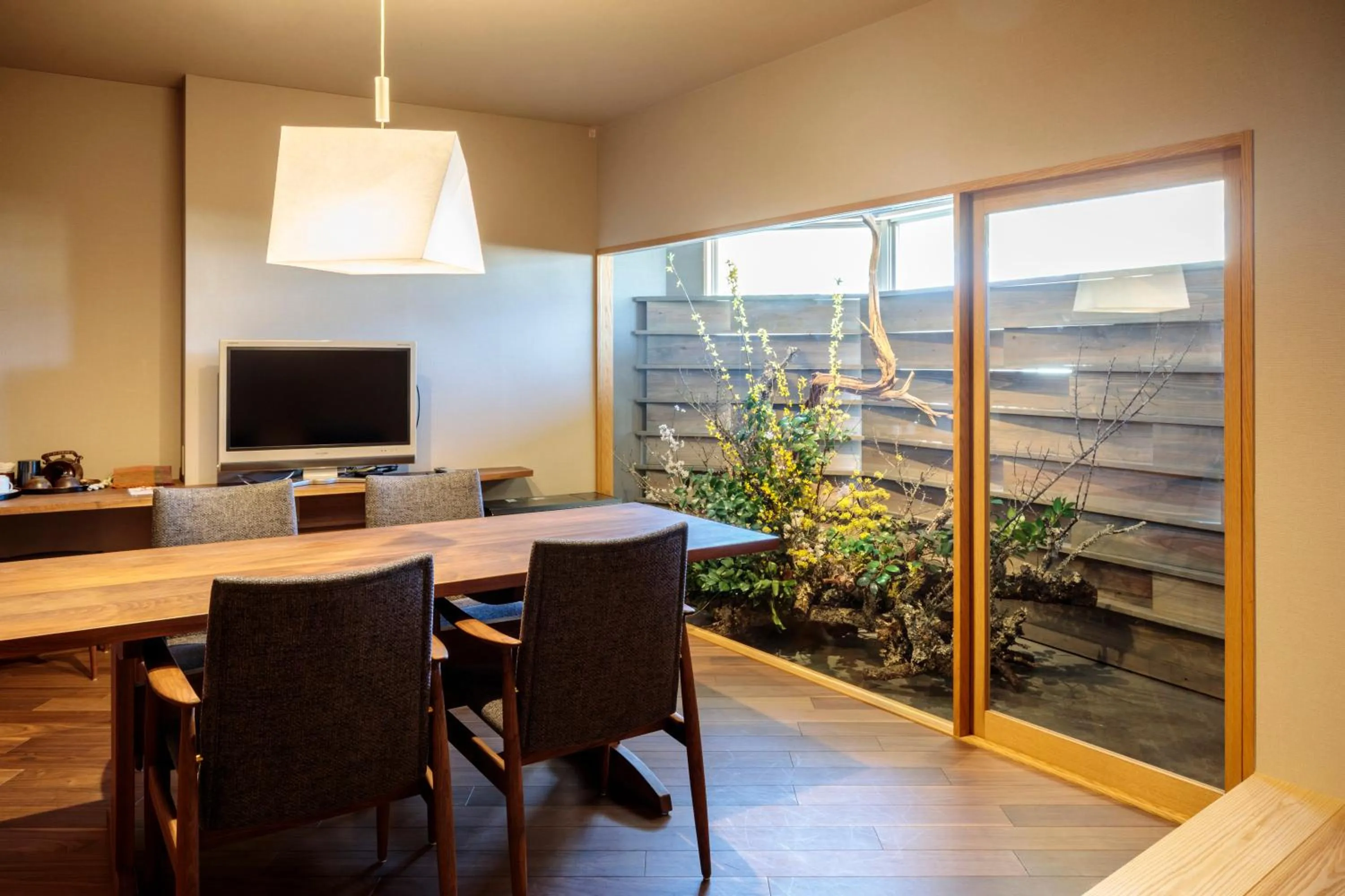 TV and multimedia in Kifuno Sato