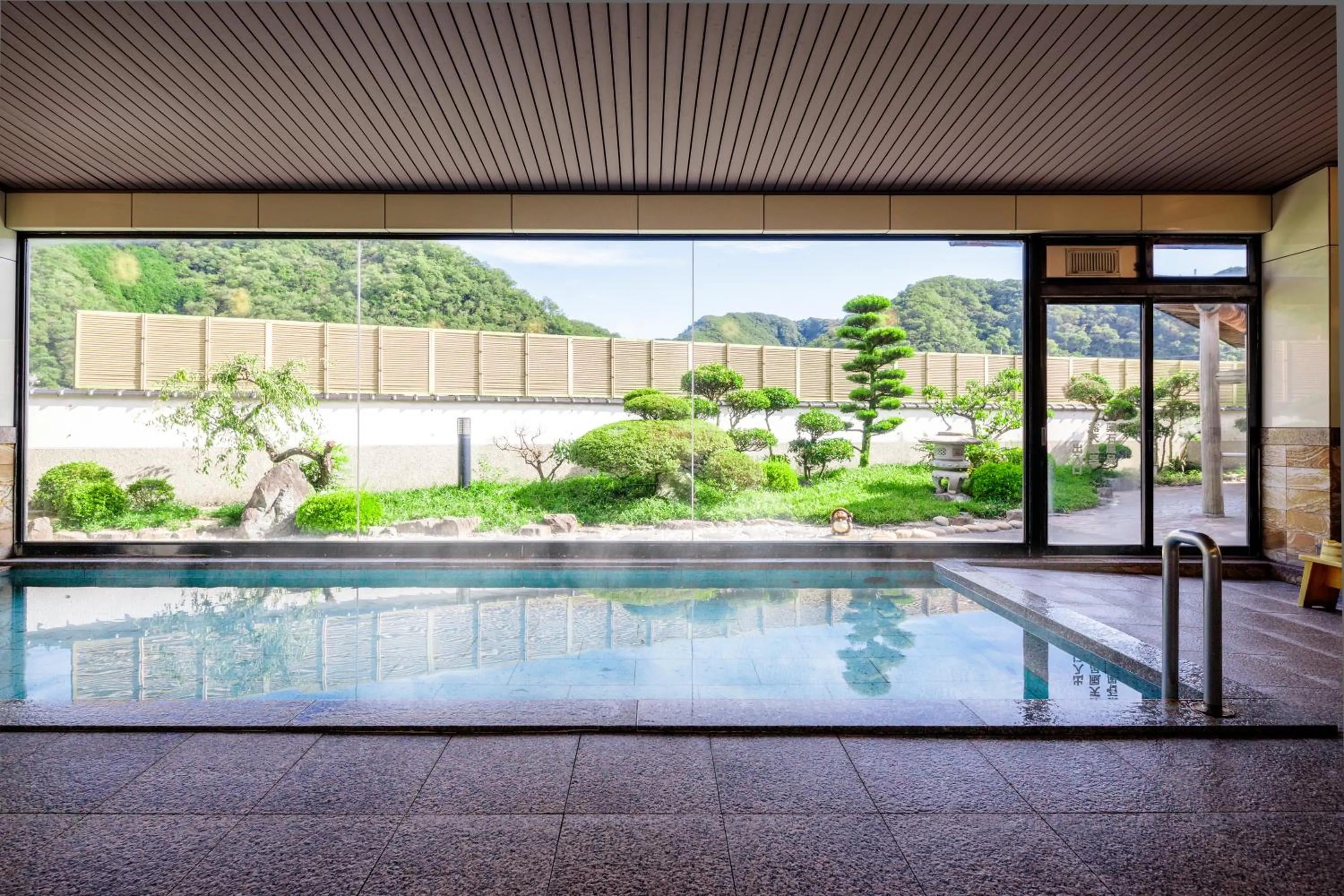 Hot Spring Bath in Kifuno Sato