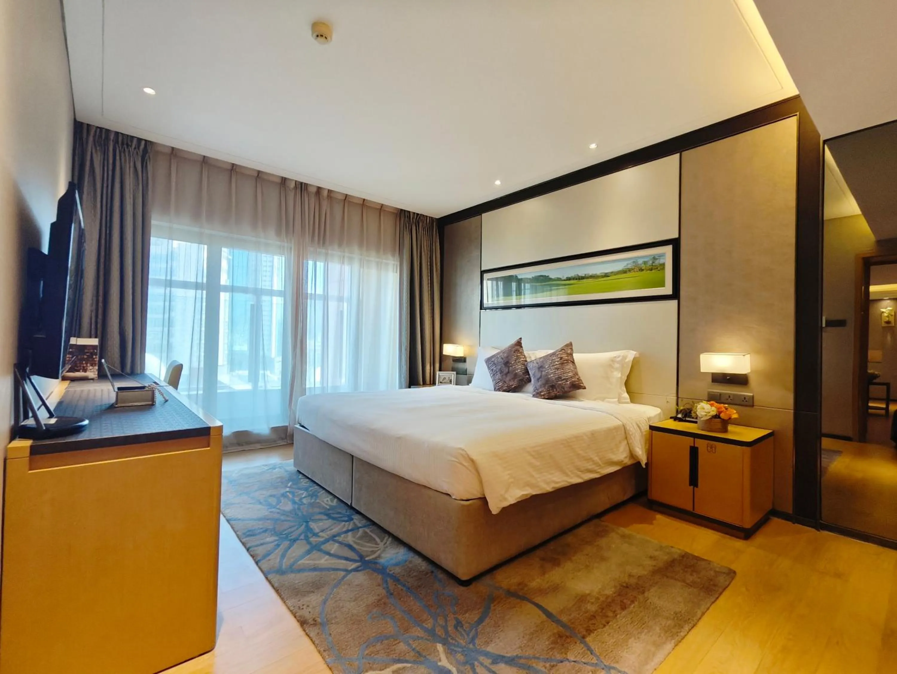 Bedroom, Bed in Somerset Grandview Shenzhen