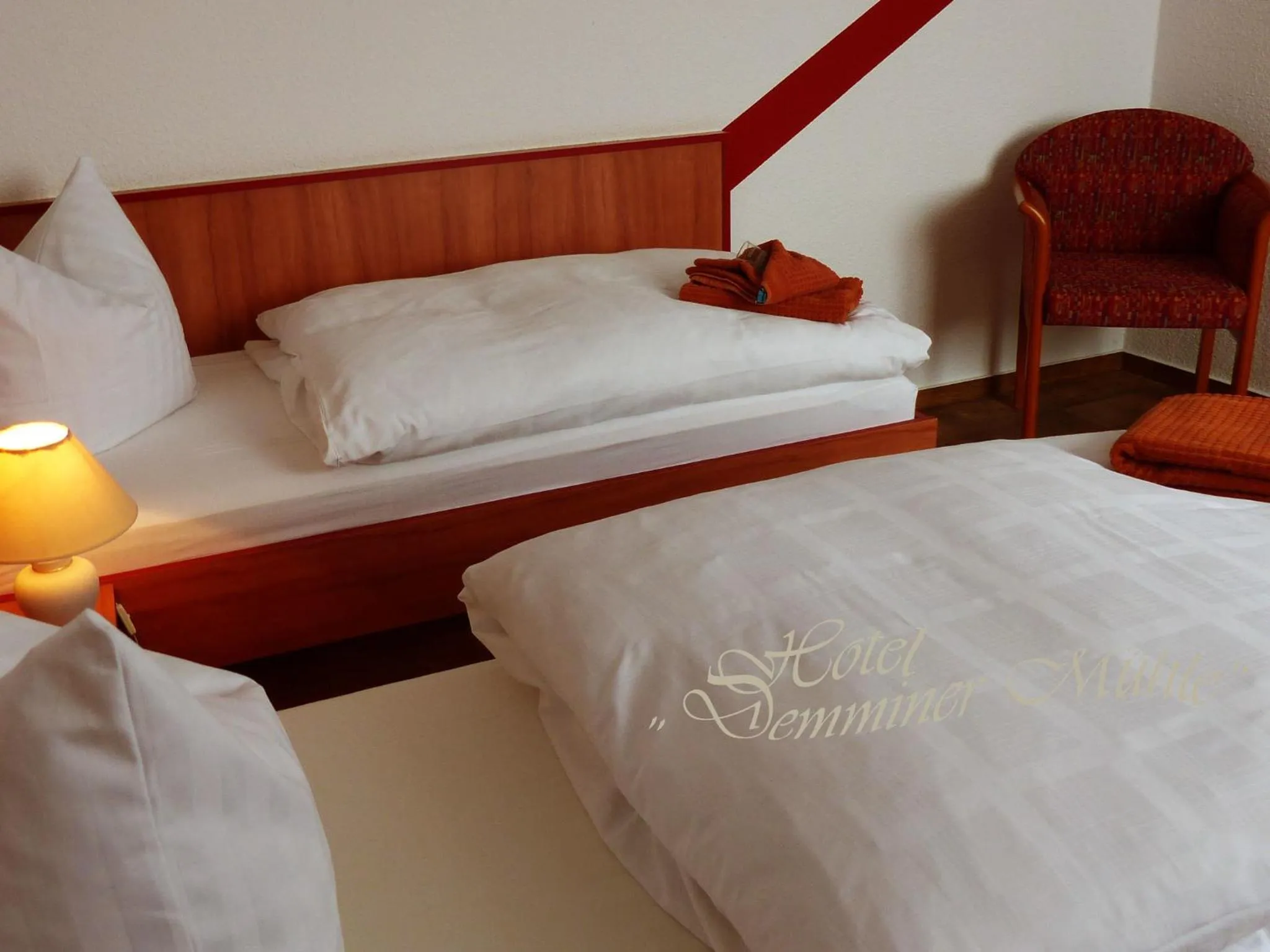 Bed in Hotel Demminer Mühle
