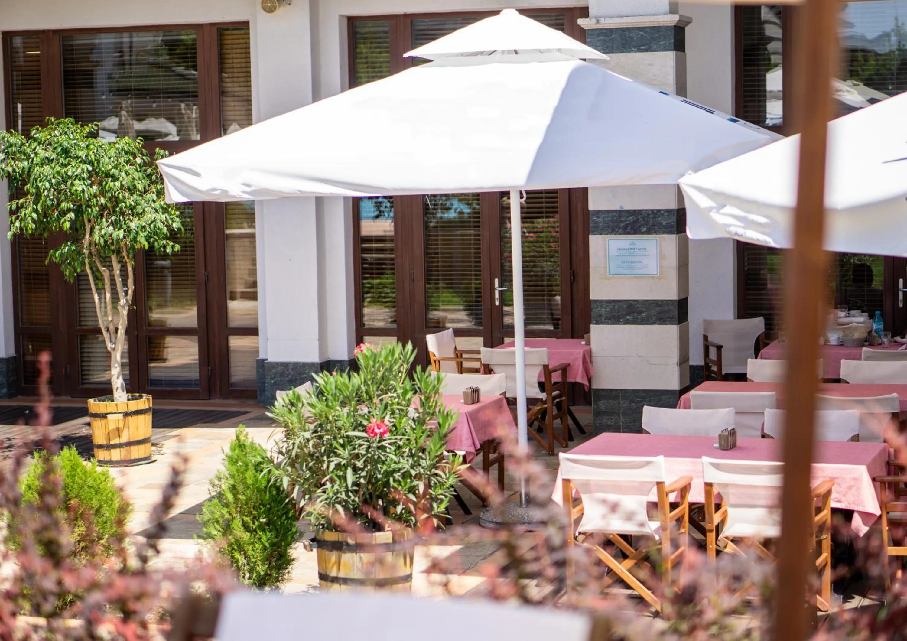 Restaurant/places to eat in Emerald Beach Resort & Spa