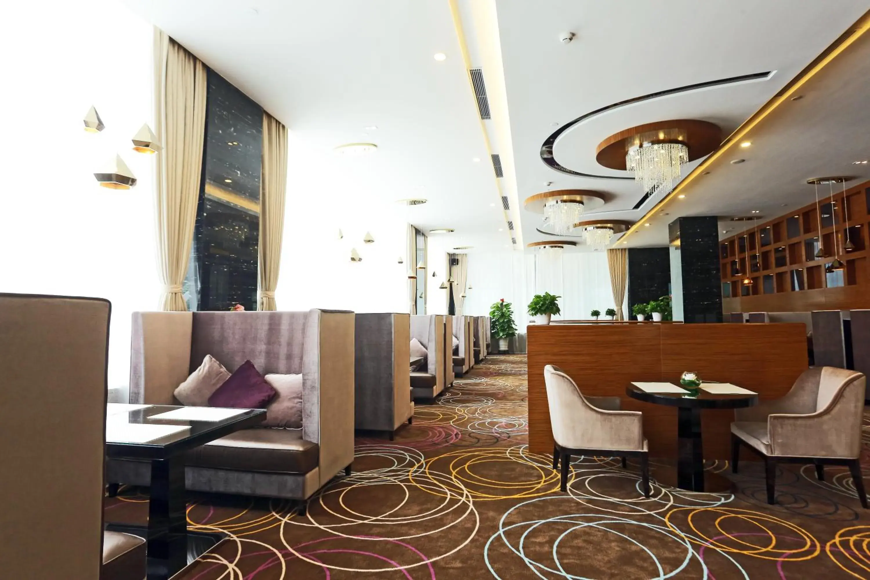 Restaurant/places to eat in Shenzhen Baoan PLUS Gems Cube Hotel Restaurant/places to eat in Shenzhen Baoan PLUS Gems Cube Hotel
