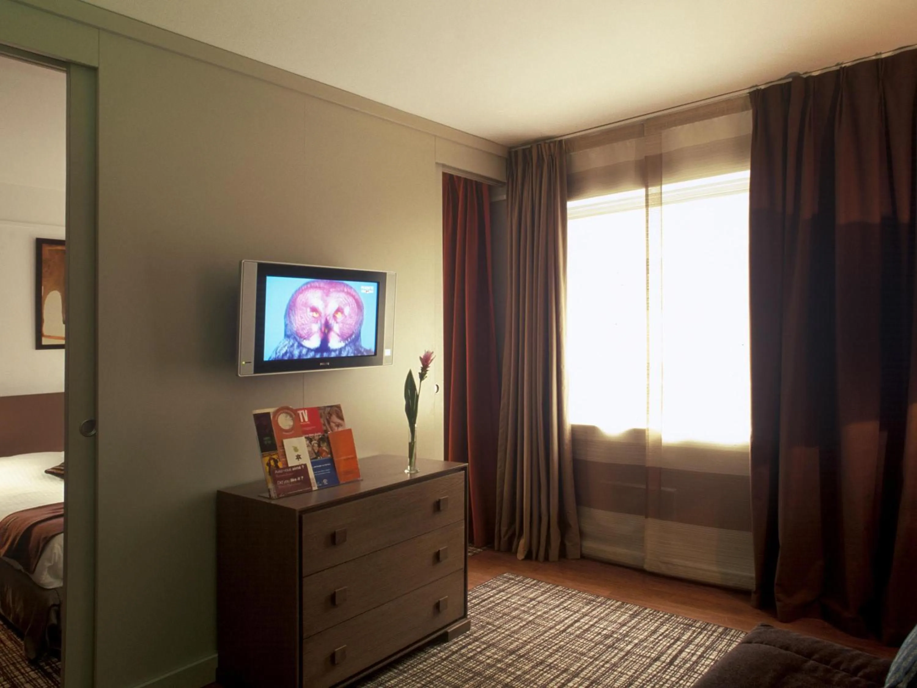 Bedroom, Bed in Residence Mercure Paris La Defense Grande Arche