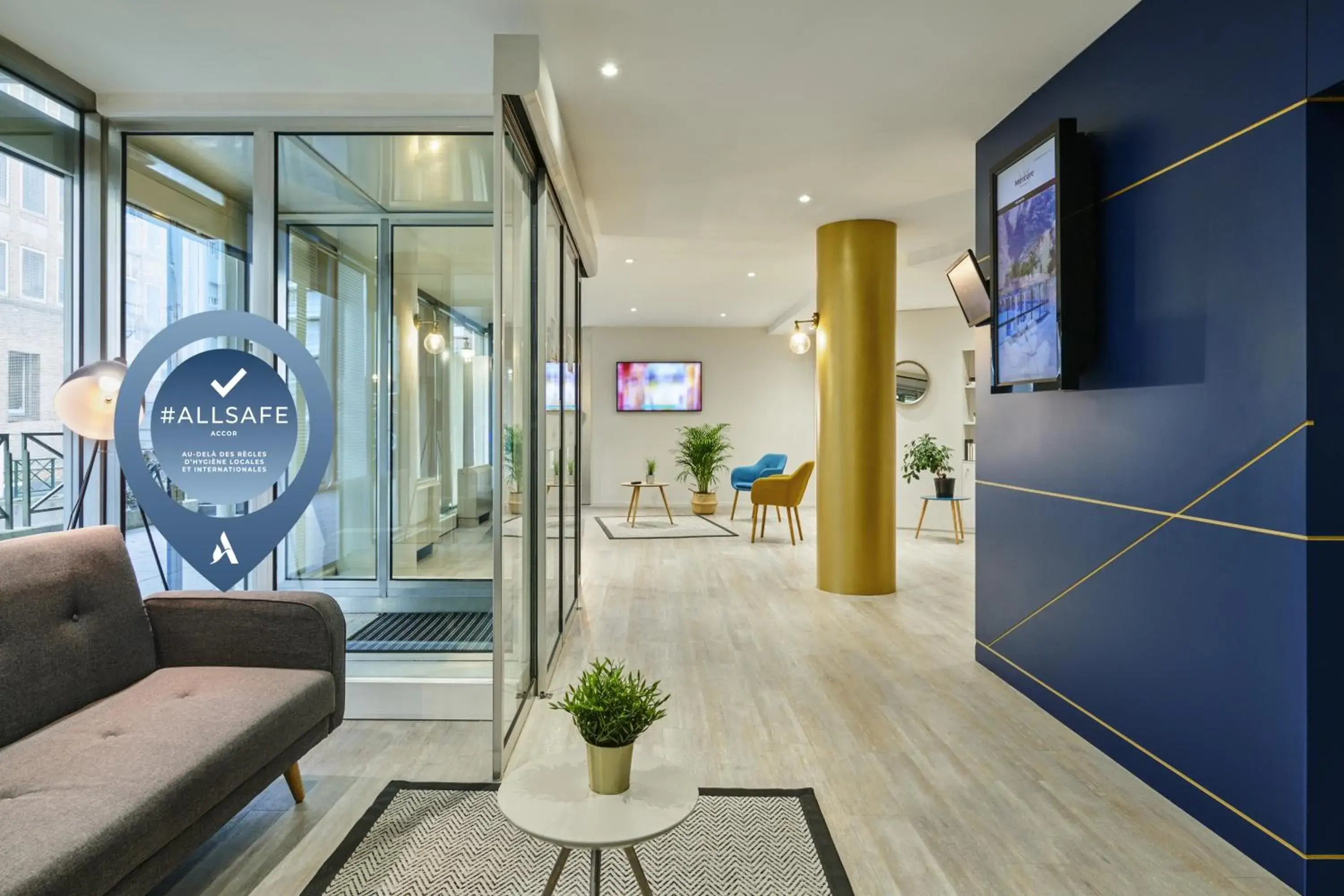 Lobby or reception in Residence Mercure Paris La Defense Grande Arche Lobby or reception in Residence Mercure Paris La Defense Grande Arche