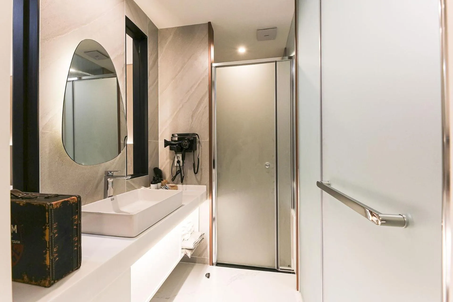 Daegu Hotel Series Lions Park